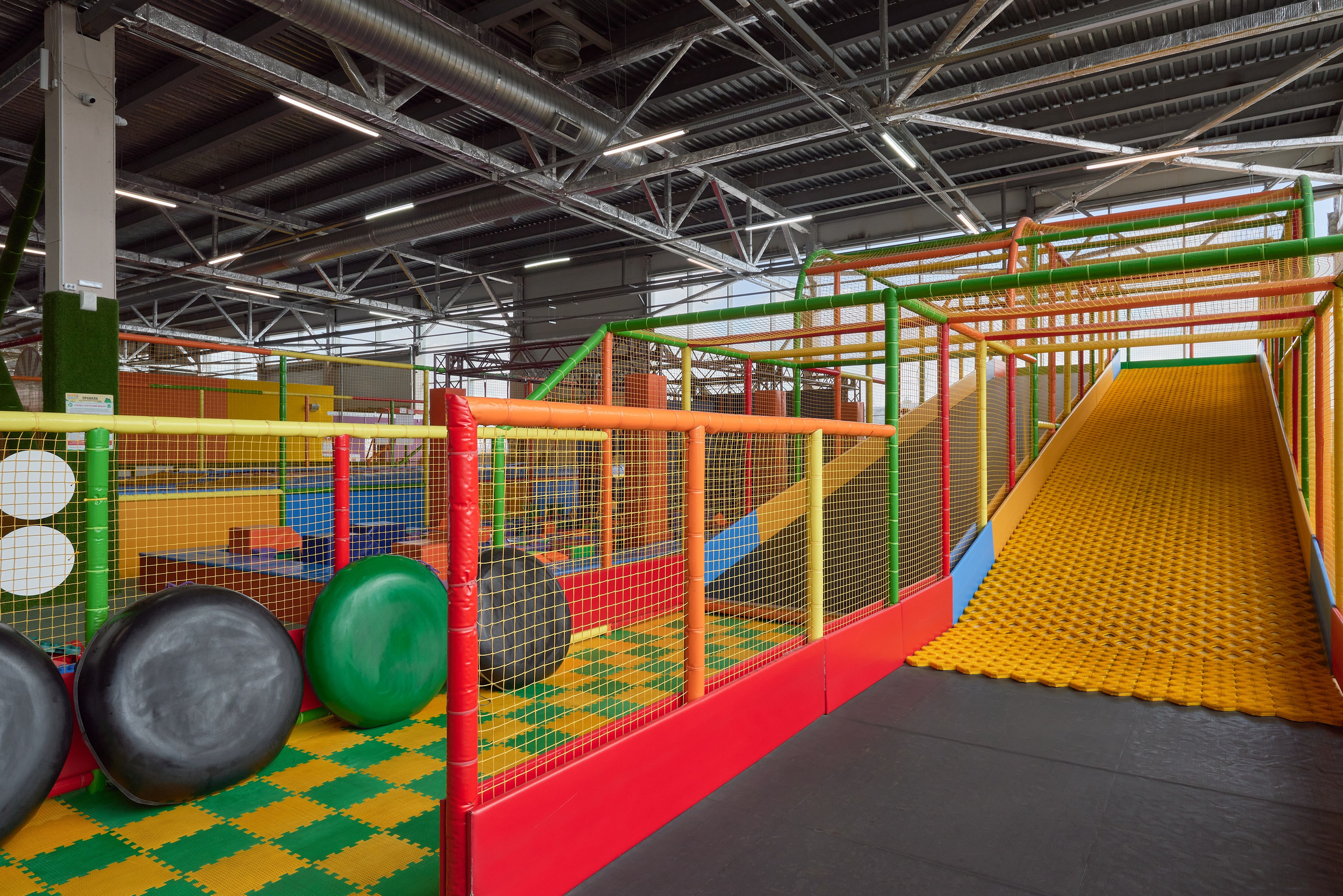 РК Крутоцентр, Магнитогорск. Абросимов Лев интерьерный и архитектурный фотограф