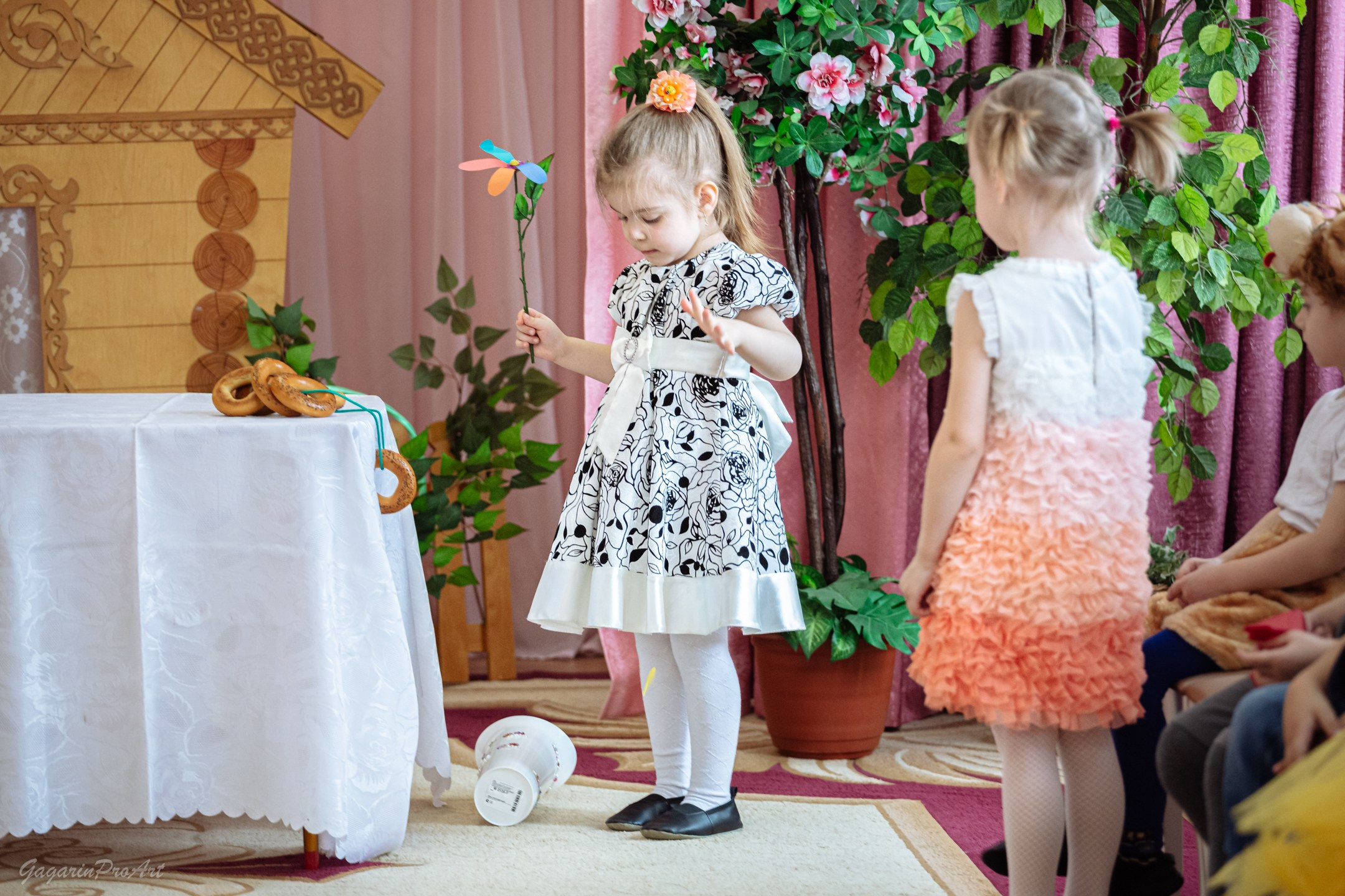 Репортажная съёмка в саду на праздник. GagarinProArt