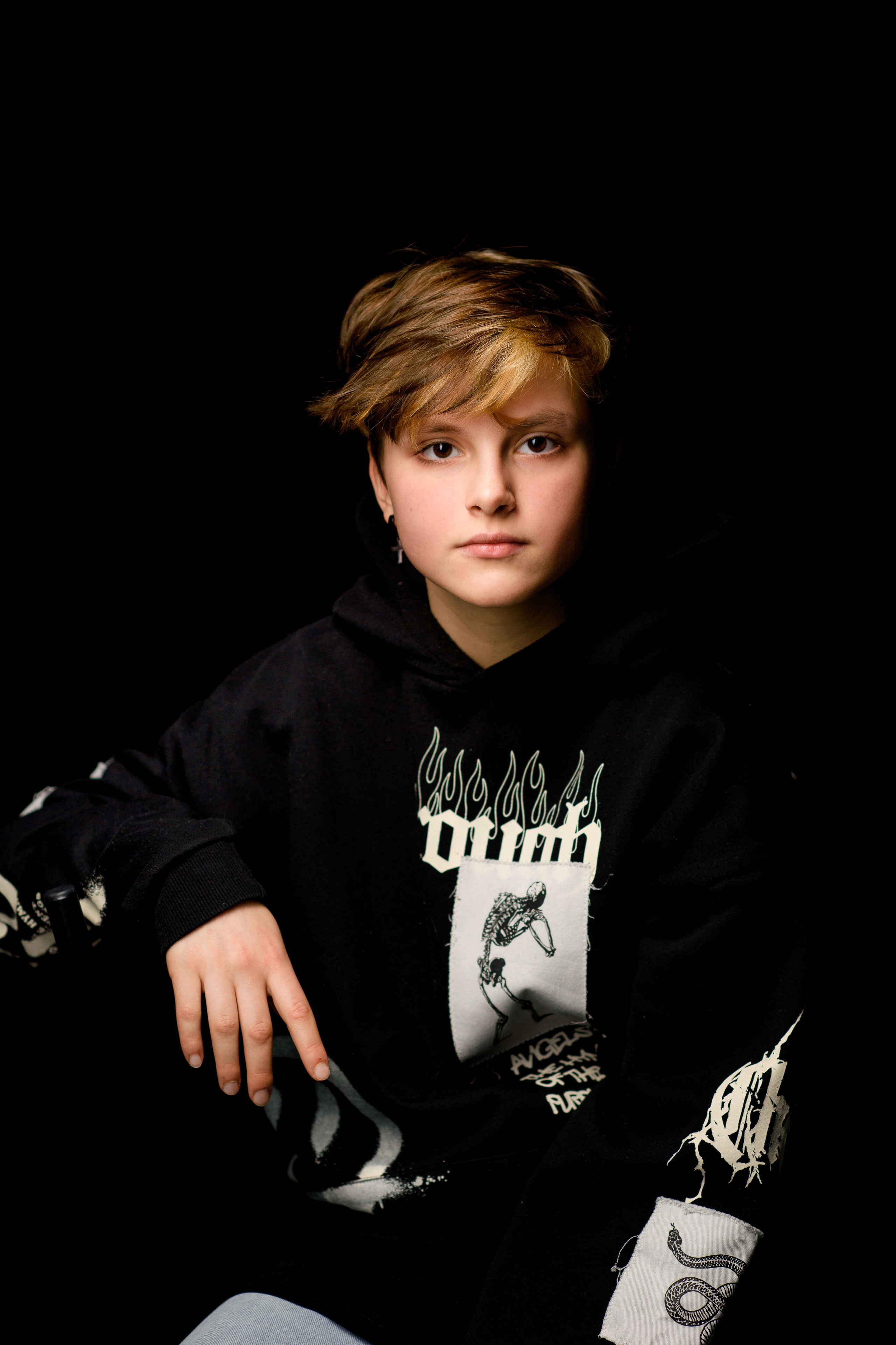 Студийная фотосессия девочки-подростка. Главная