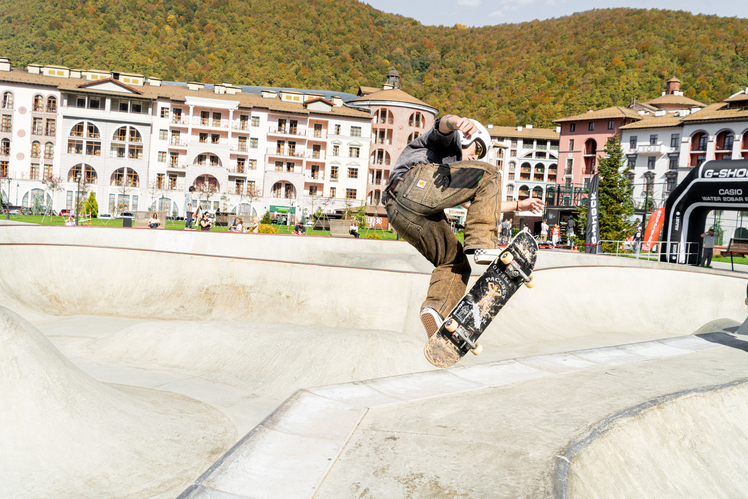 Чемпионат России по скейтбордингу на курорте Красная Поляна 2022. Репортажный фотограф в Красной Поляне и Сочи Павлюченко Екатерина