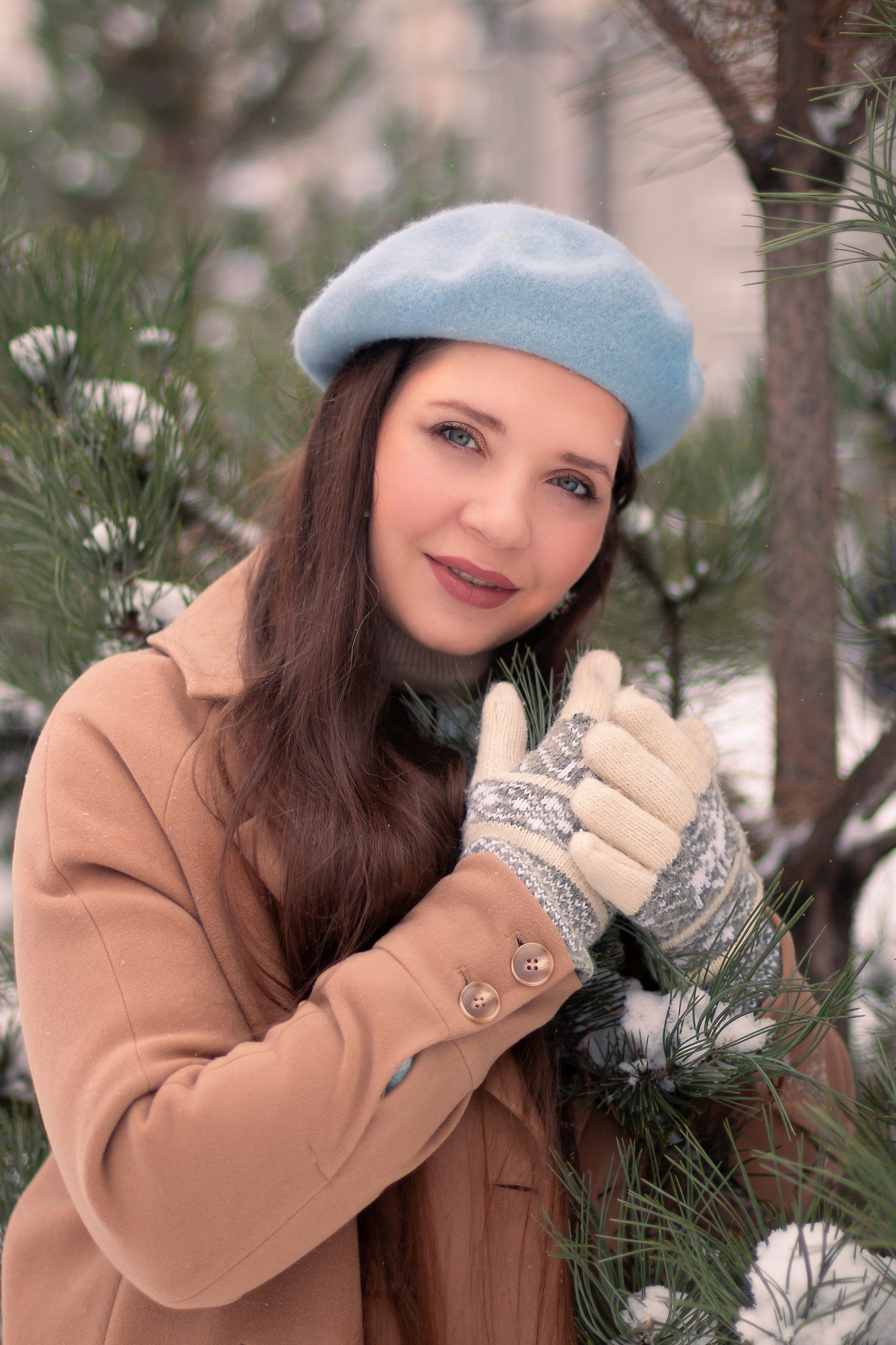 Настя. Снег, мороз и мандаринки. Анна Беликова — Семейный и портретный фотограф Ростов-на-Дону