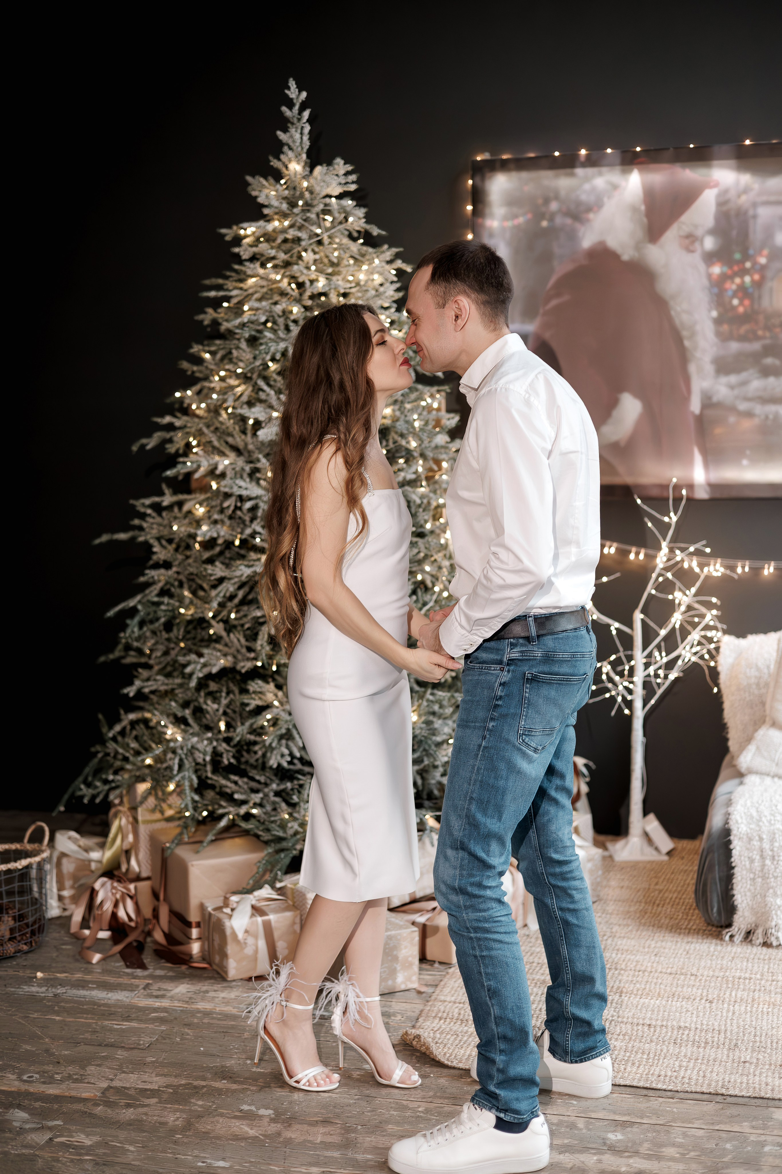 Новогодняя семейная фотосессия в студии FAMOUS (на Павелецкой). Свадебный и семейный фотограф в Москве и МО Елена Агапова