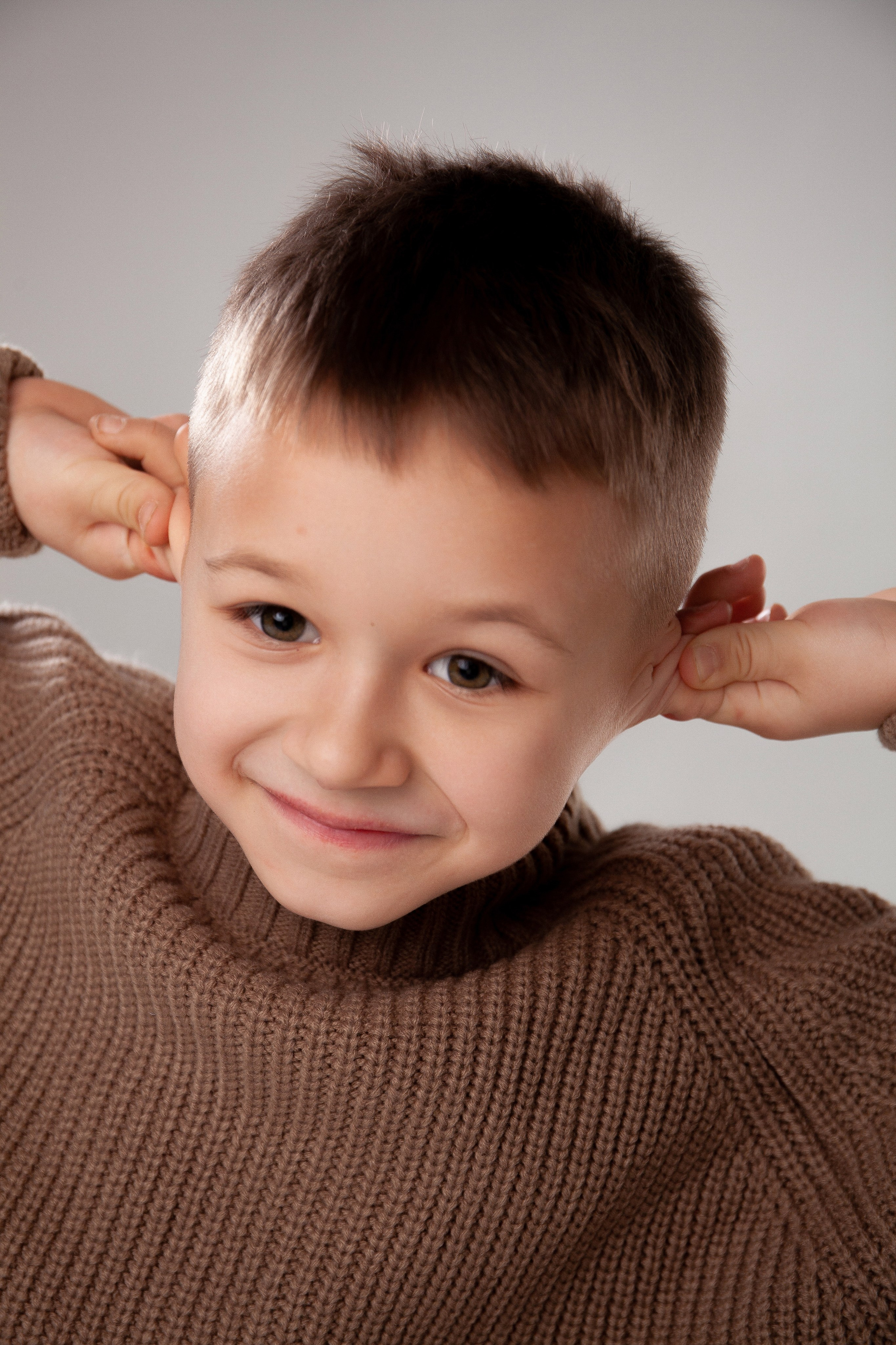 ZAKHAR, MAKAR и VIOLETTA