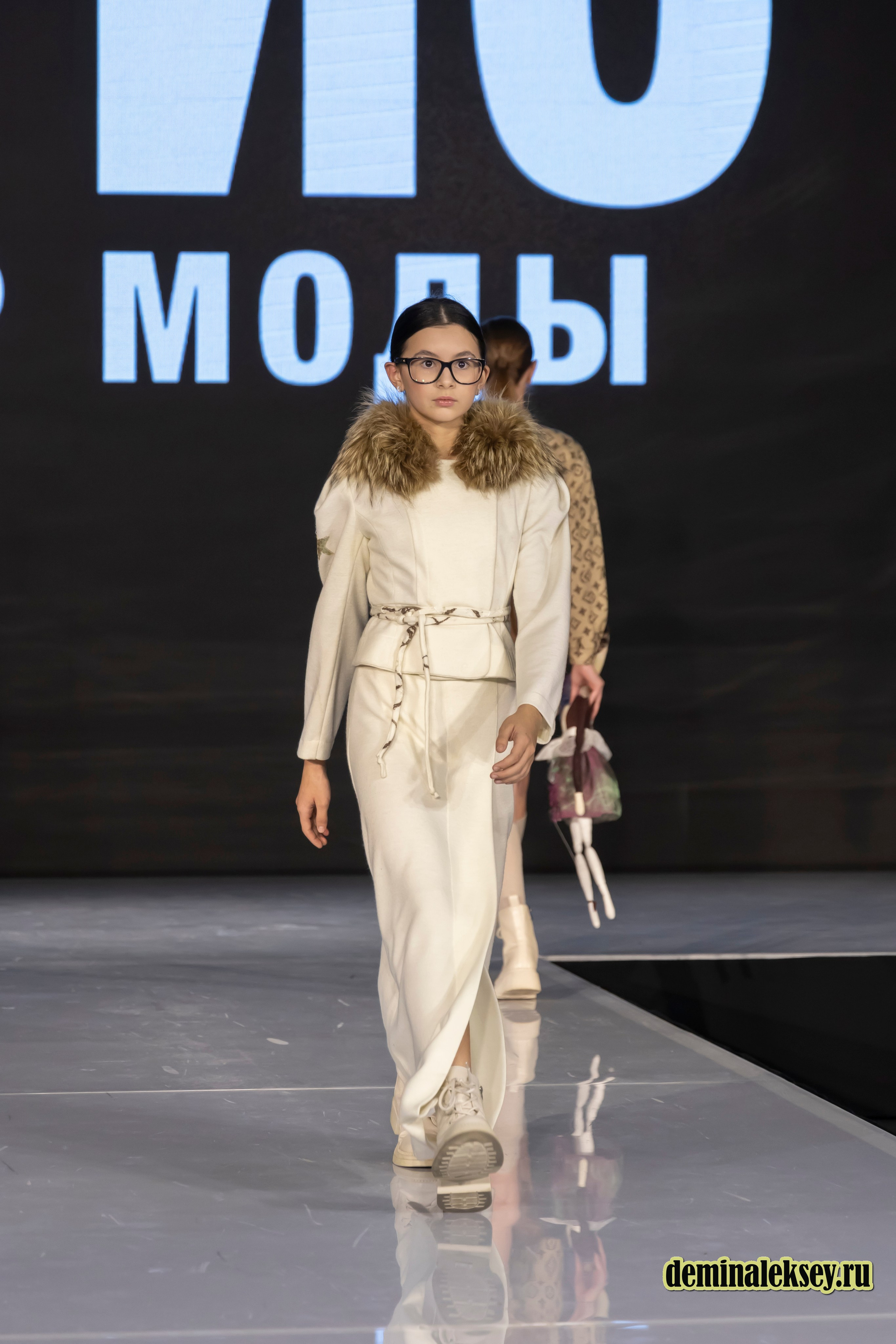 Ирина Старовойтова Театр моды «ИриС» 31 января 2025 гостиный двор, выставка Уникальная Россия. Репортажный, семейный и студийный фотограф в Москве Демин Алексей