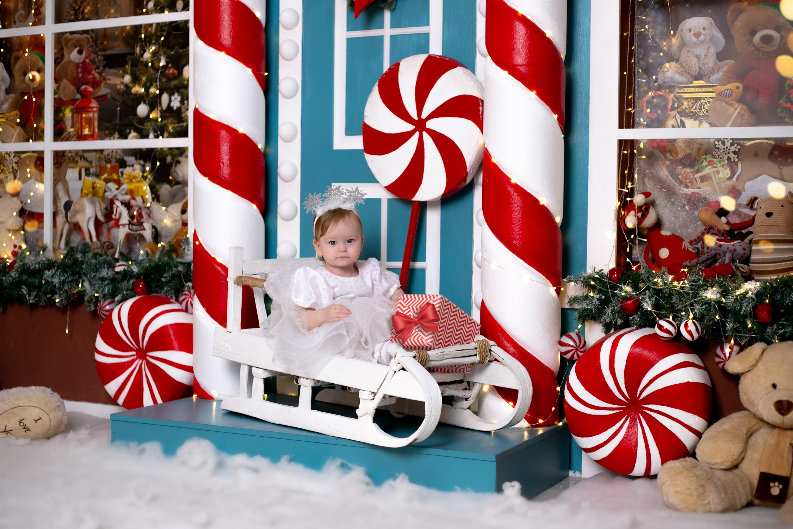 Семейная съемка. Новогодняя. Праздничная фотосессия. Фотограф Кравченко Юлия. Энгельс