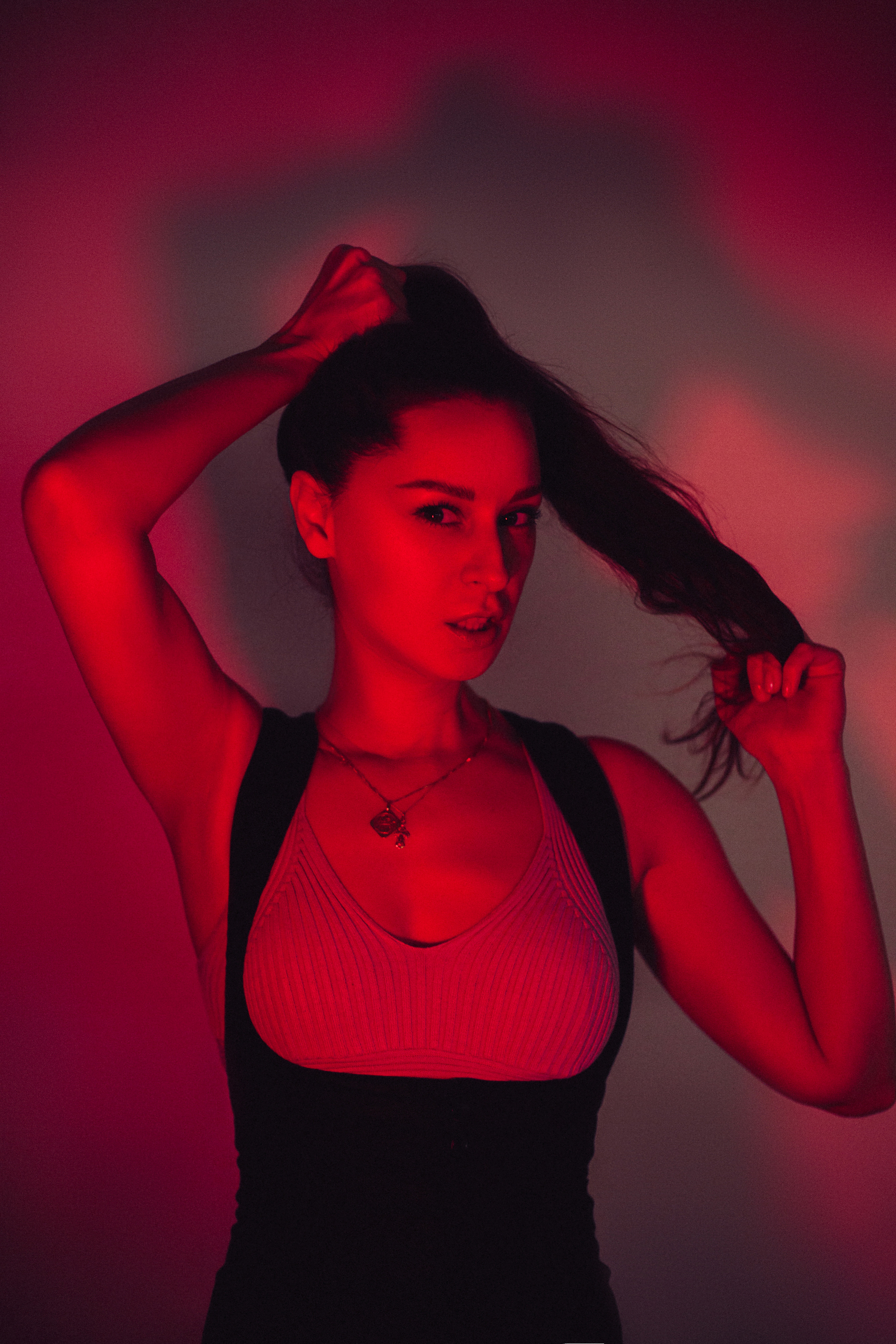 Съёмка в красных тонах. Фотограф в Санкт-Петербурге и Москве Наталья Милли