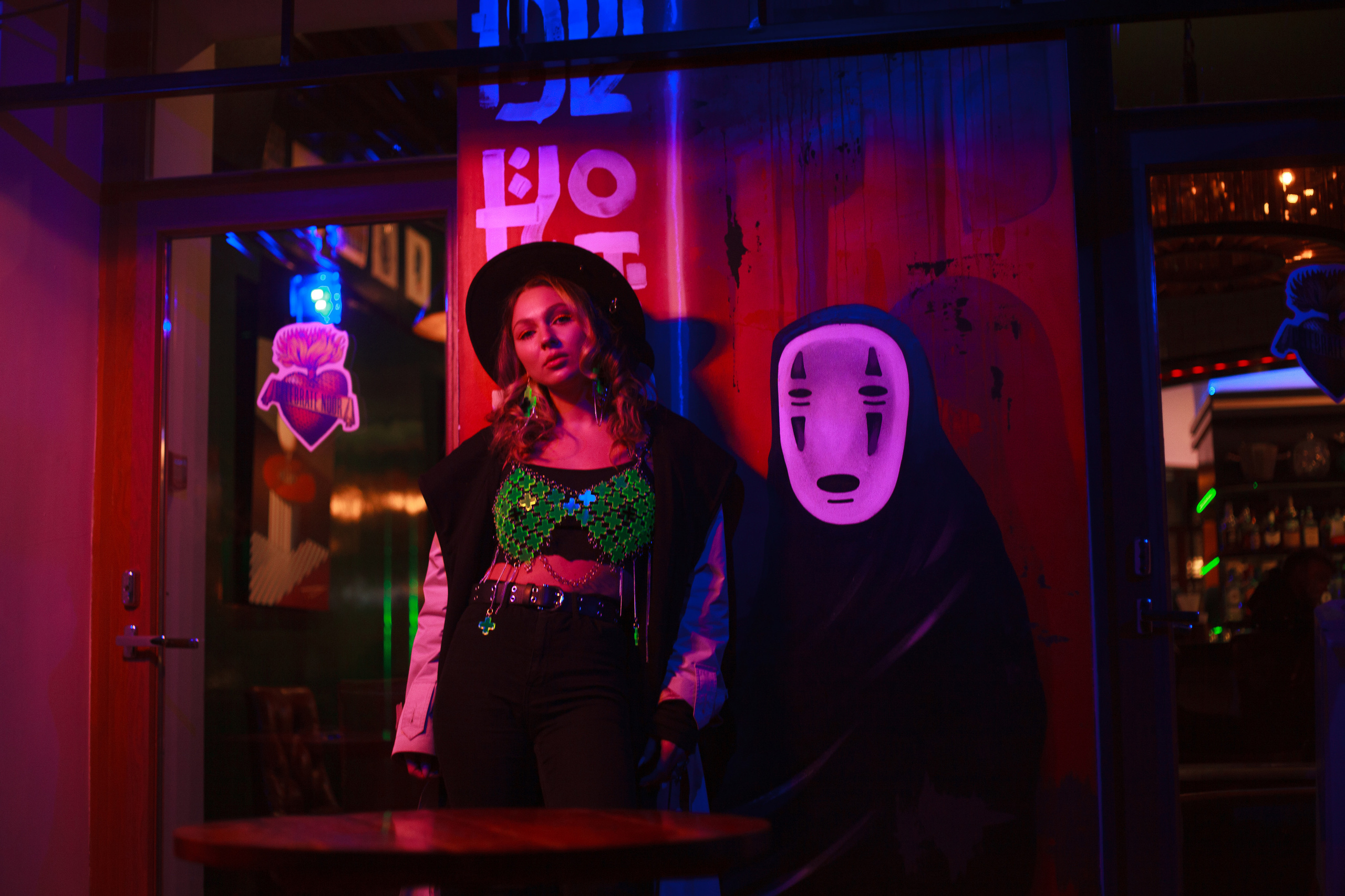 Неоновая съёмка. Фотограф в Санкт-Петербурге и Москве Наталья Милли