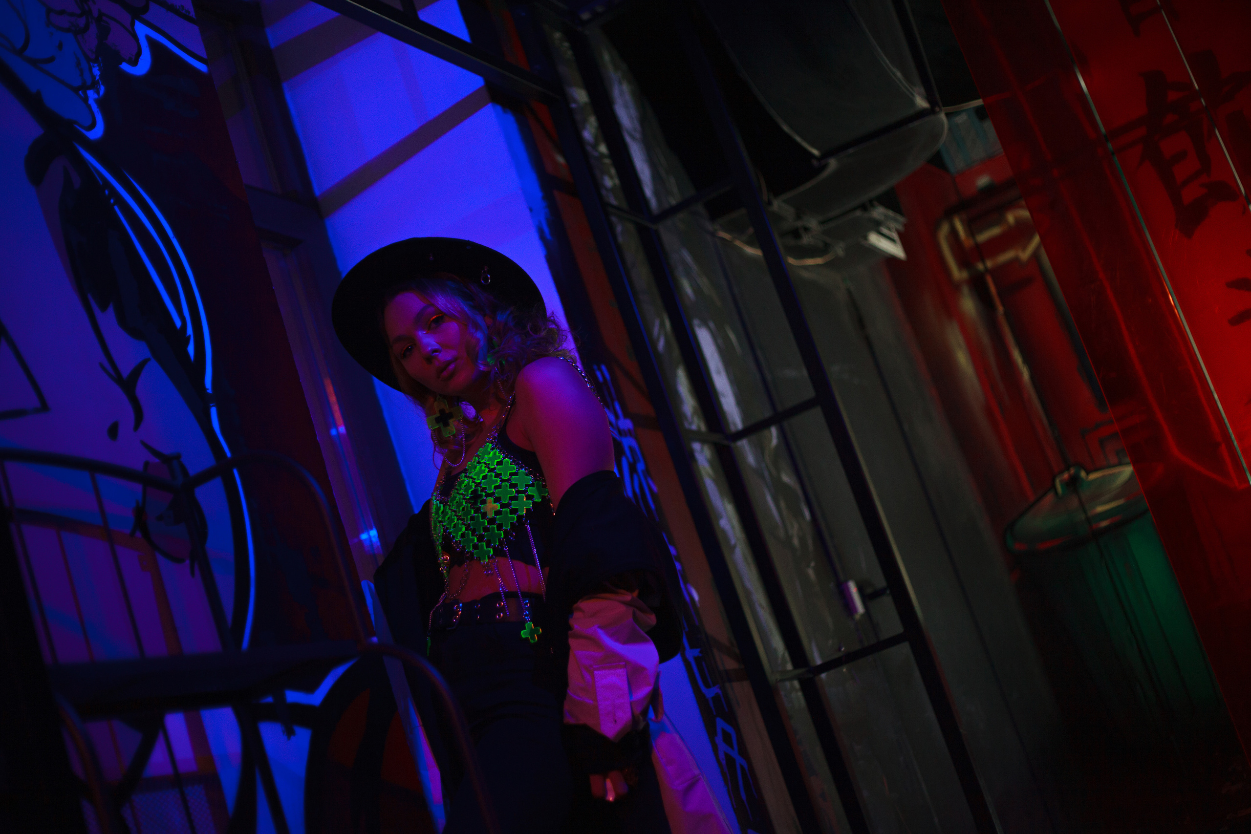 Неоновая съёмка. Фотограф в Санкт-Петербурге и Москве Наталья Милли