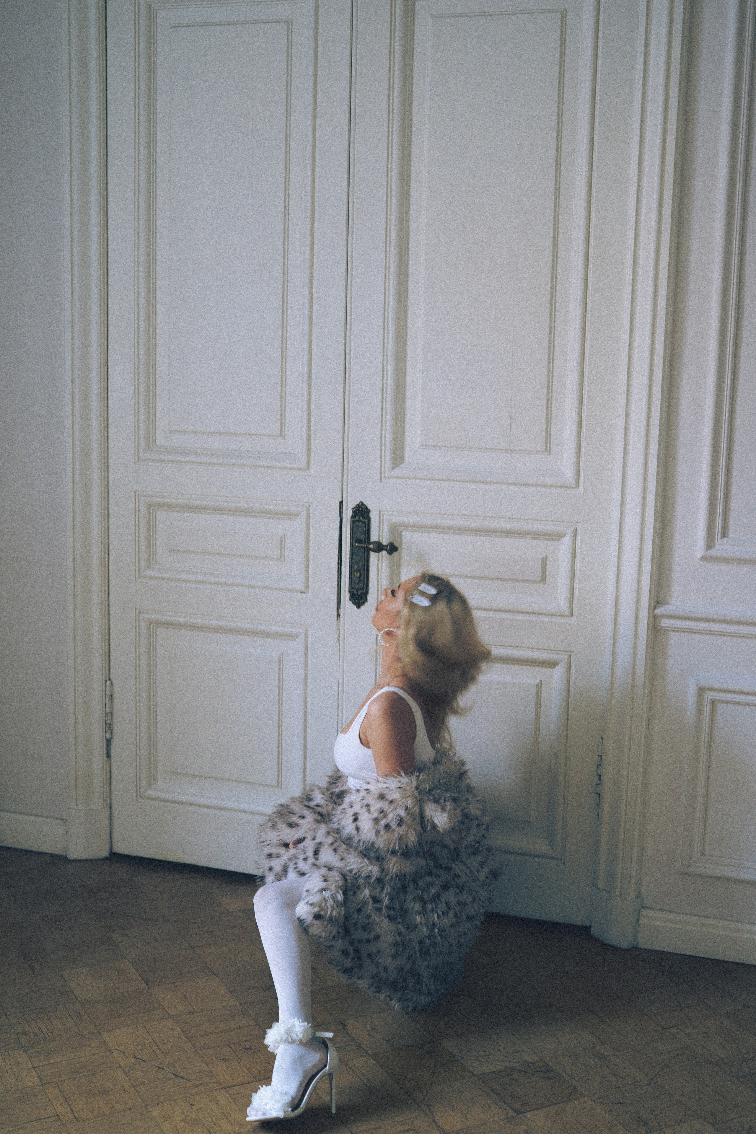 МИНИМАЛИЗМ В СТУДИИ НА ЧЕРНЫШЕВСКОЙ В СТУДИИ С БАЛКОНОМ. Профессиональный фотограф, Санкт-Петербург — Виктория Богомолова