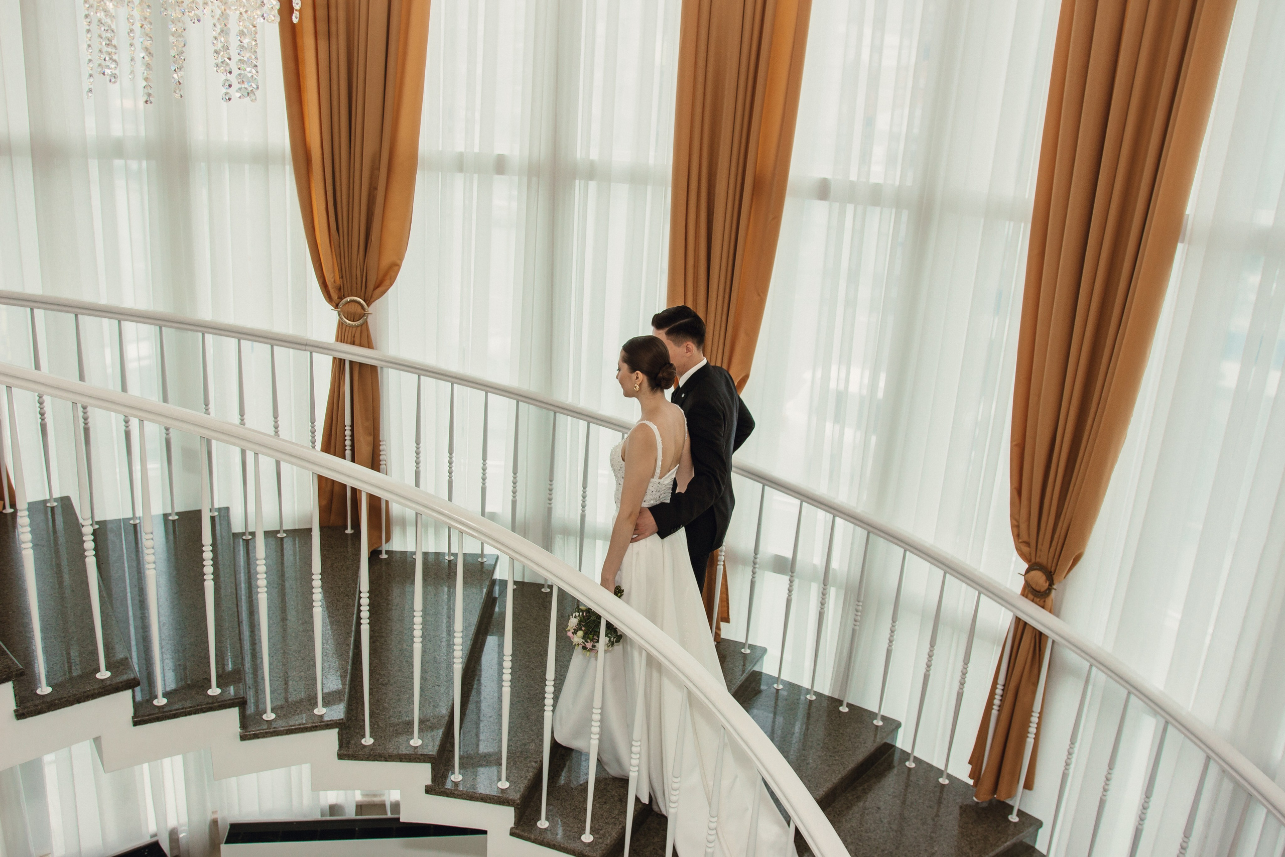 Оксана и Максим Grand Autograph Hotel & Театр оперы и балета. Фотограф Новосибирск