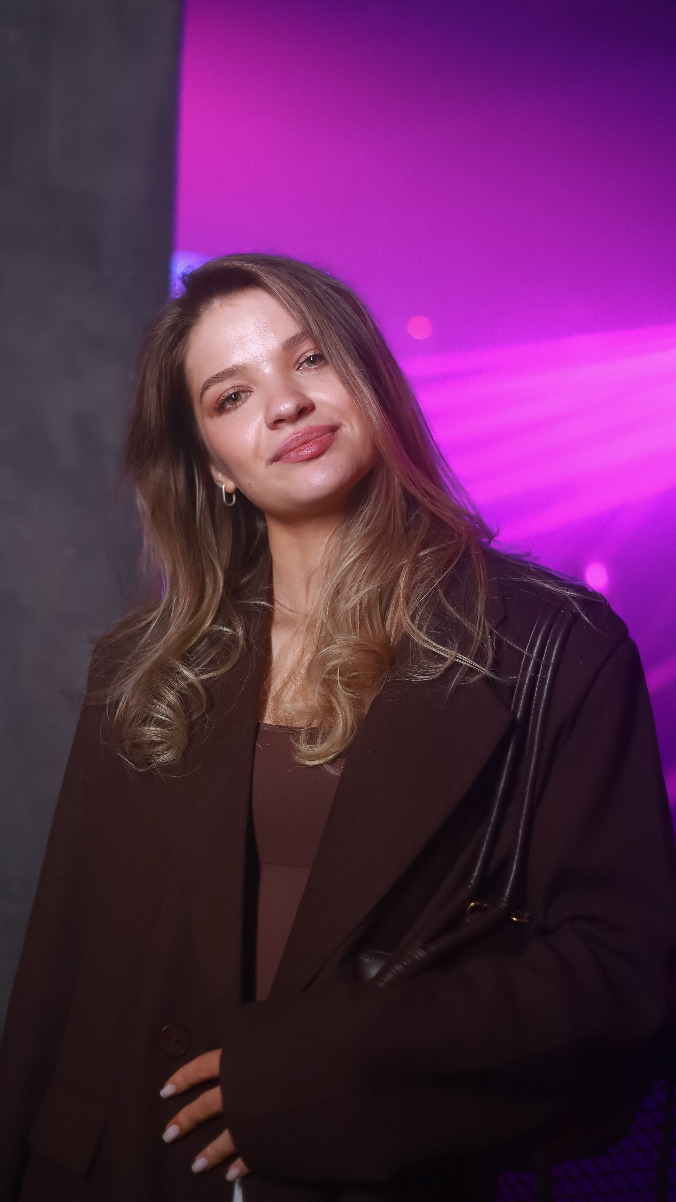 Клуб Резиденция лучшее. Контакты