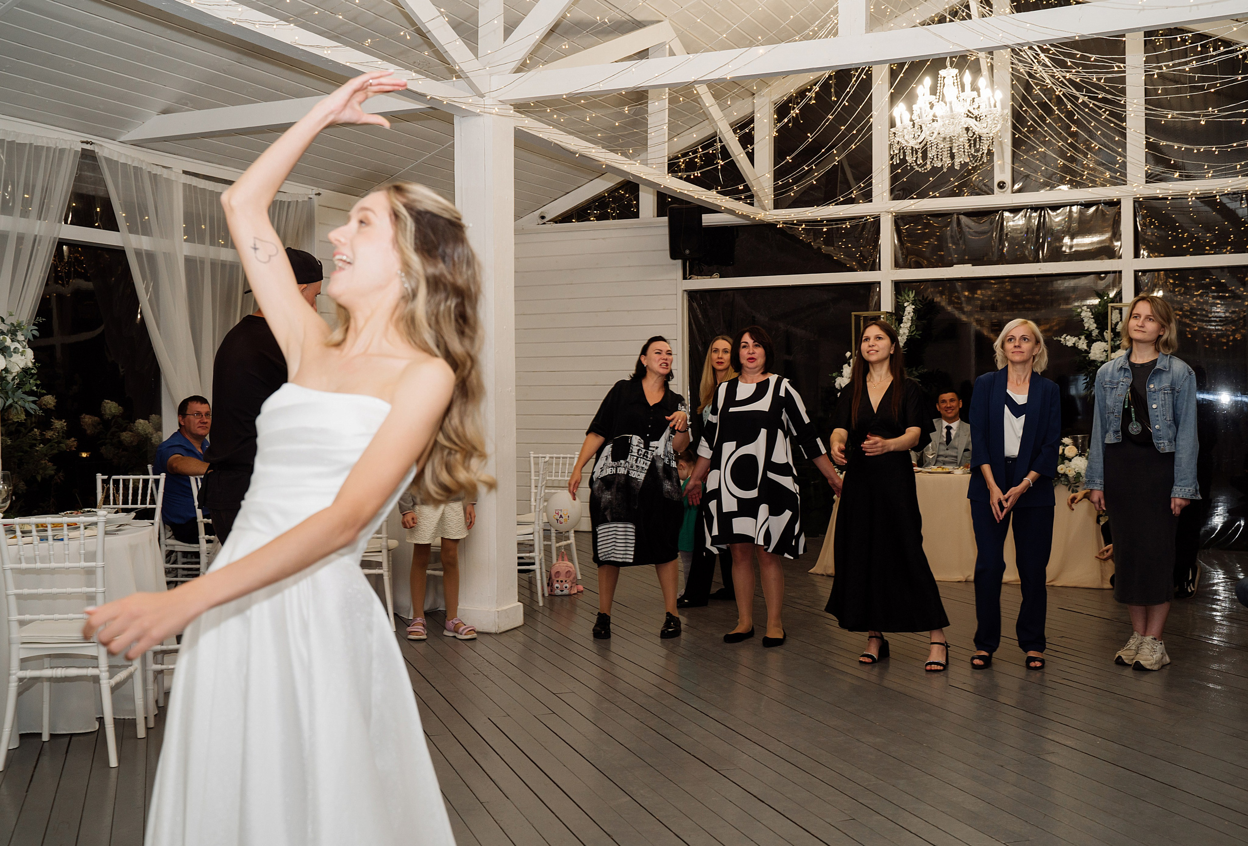 Свадьба на площадке «Дом у озера». Свадебный фотограф