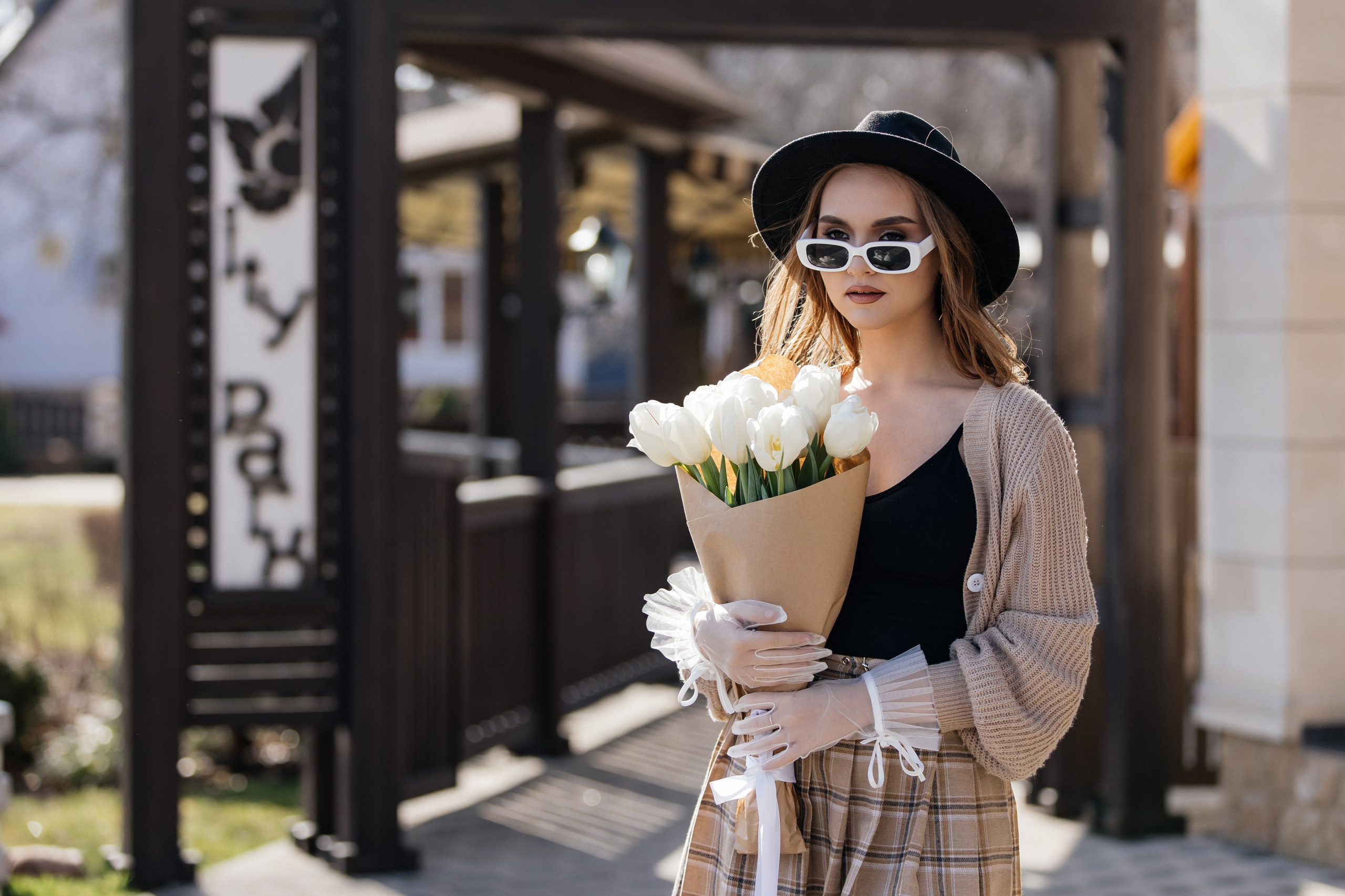 В кадре весна. Видеосьемка, фотосьемка свадеб, юбилеев, утренников в Краснодарском кр