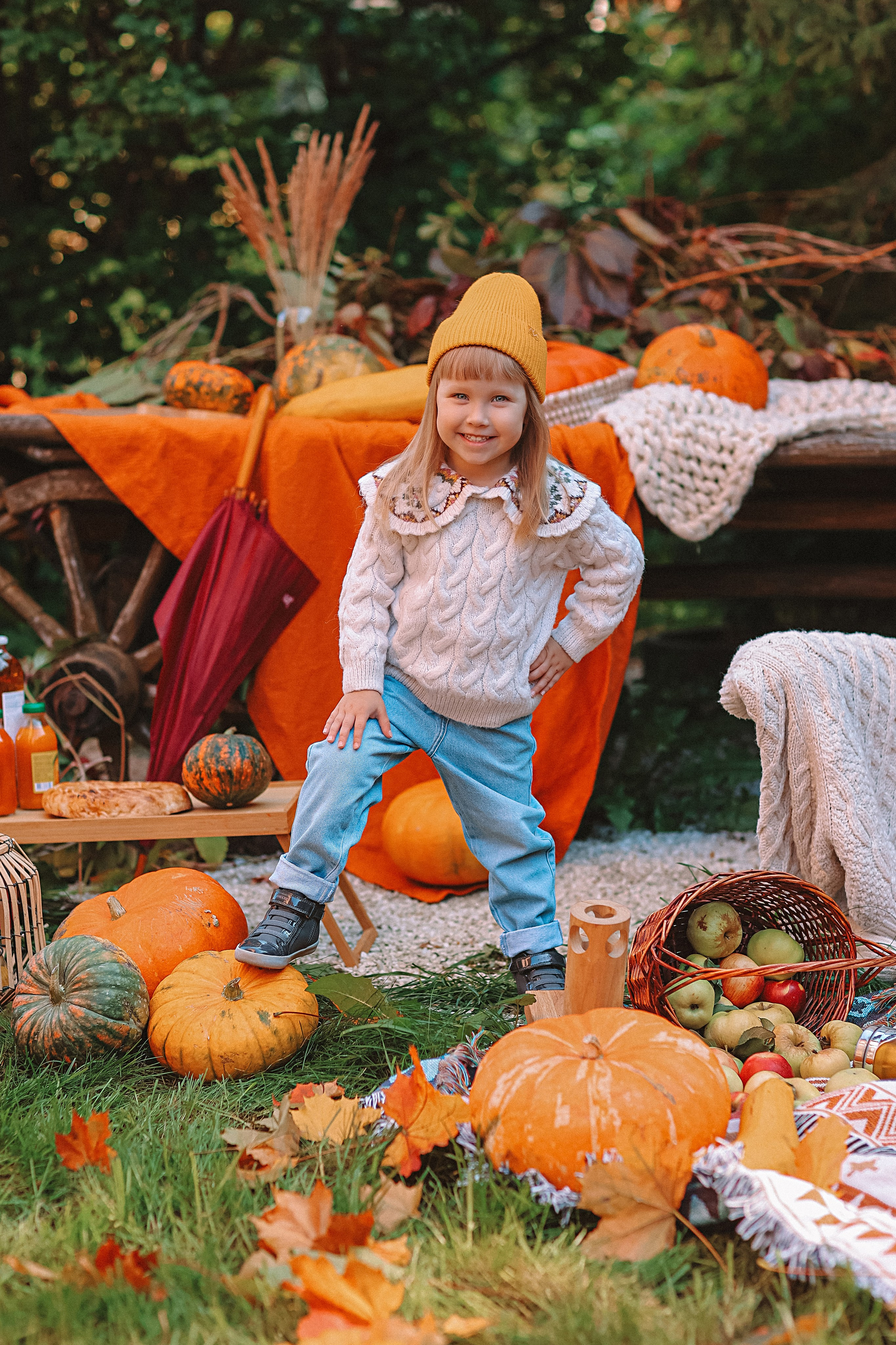 Тыквы. Семейный фотограф Тюмень, фотограф на роды Салмина Мария