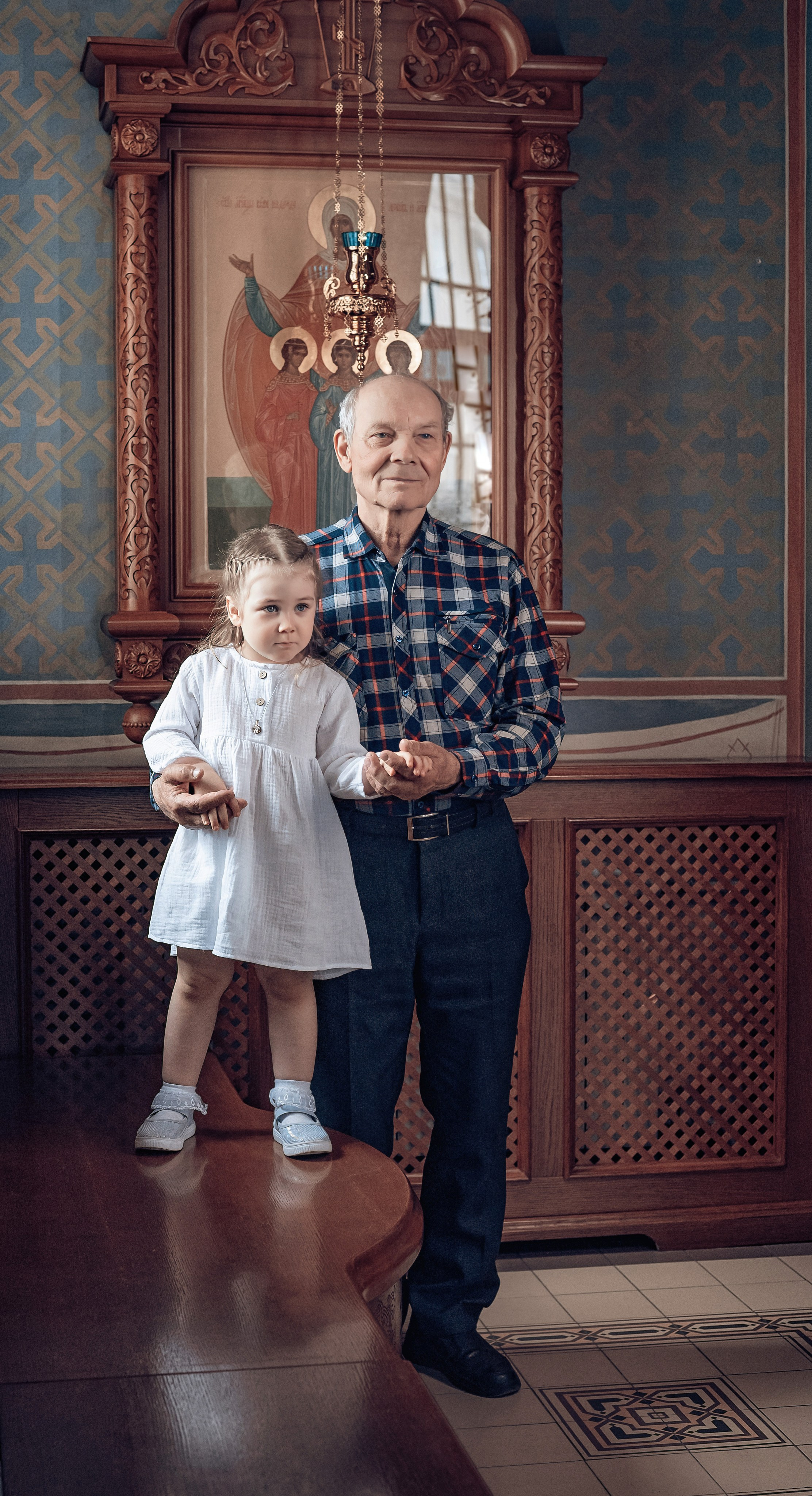 Крещение Авроры в храме Иоанна Предтечи. Фотографы крещения/венчания  Красноярск Татьяна и Вячеслав Переваловы