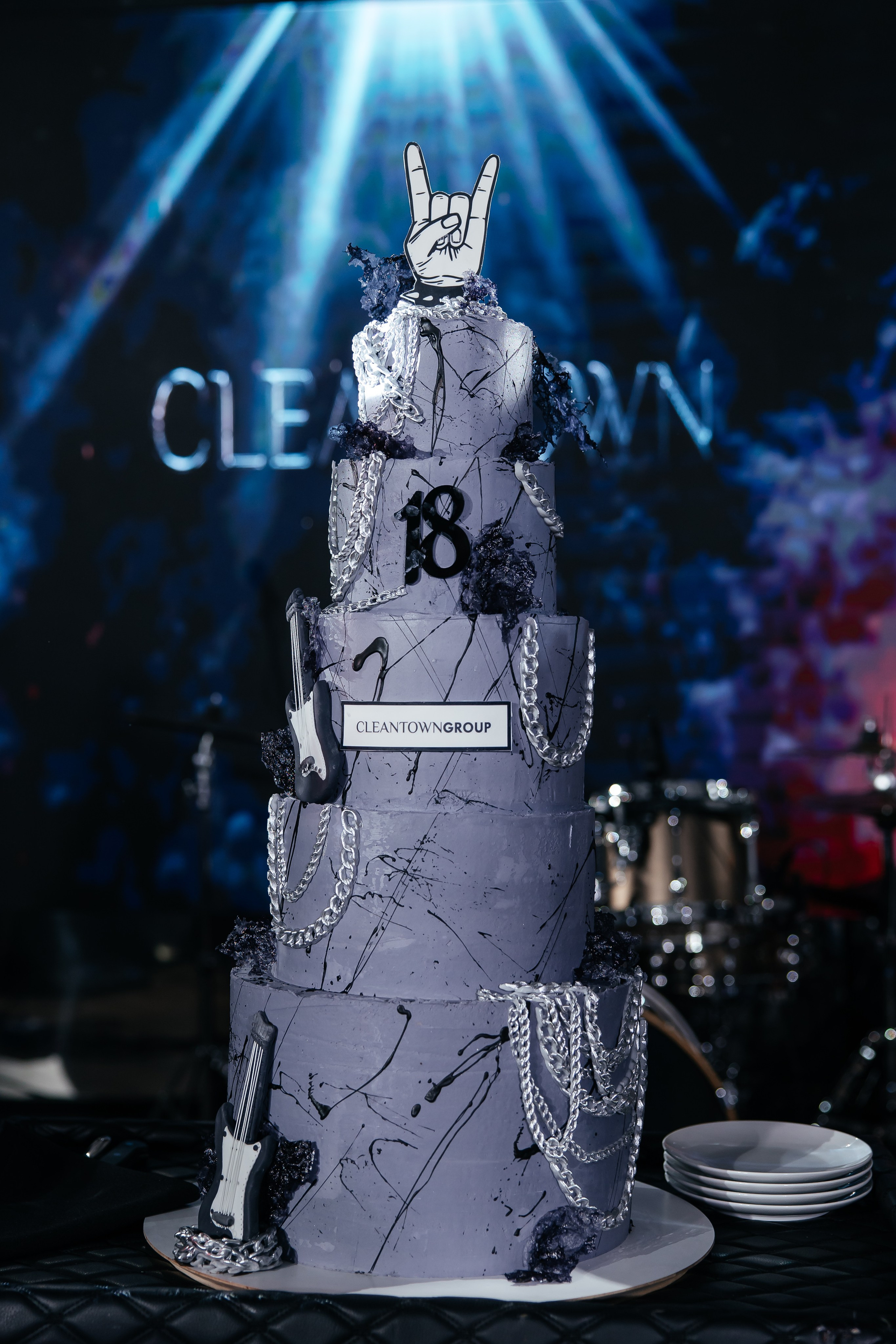 CLEANTOWN 18 лет. Свадебный и семейный фотограф