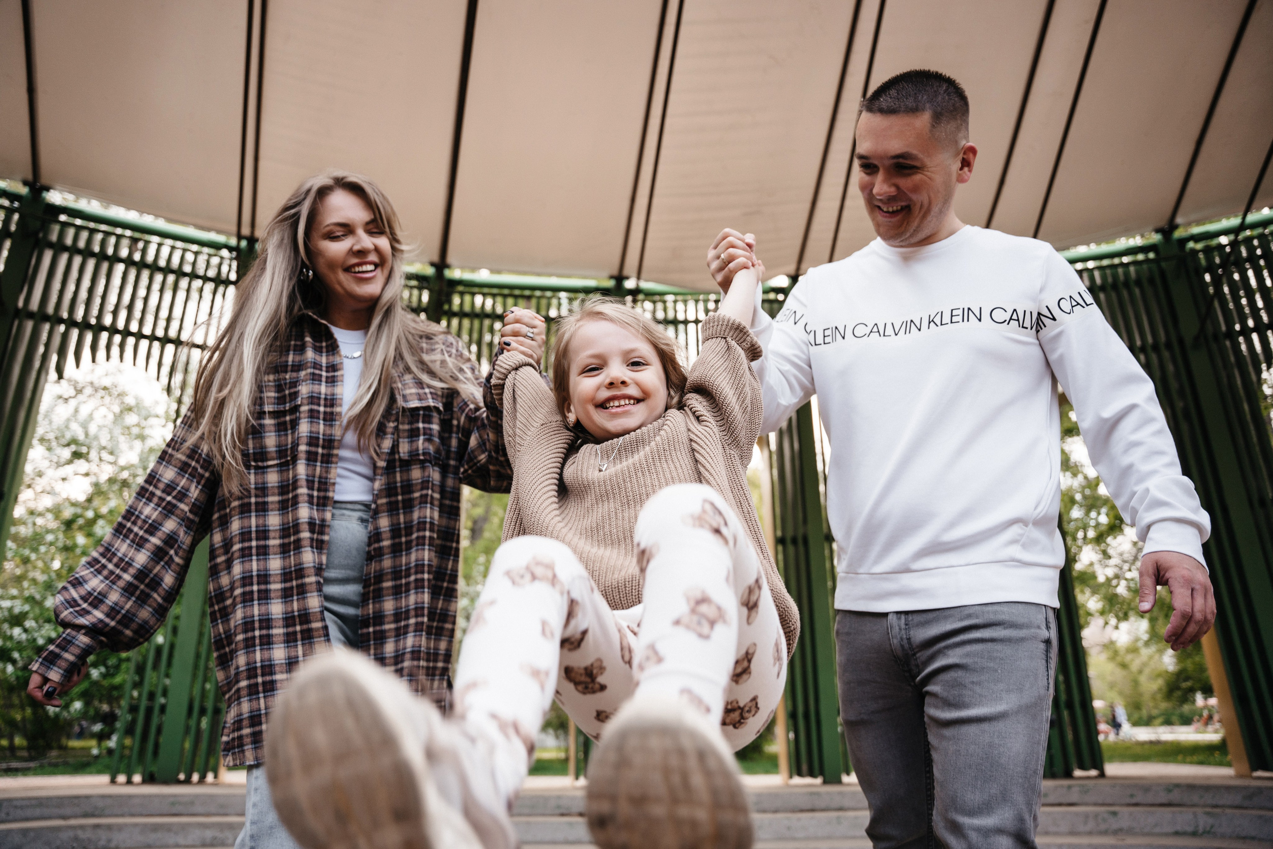 Прогулка в парке. Фотограф Кирилл Бабий