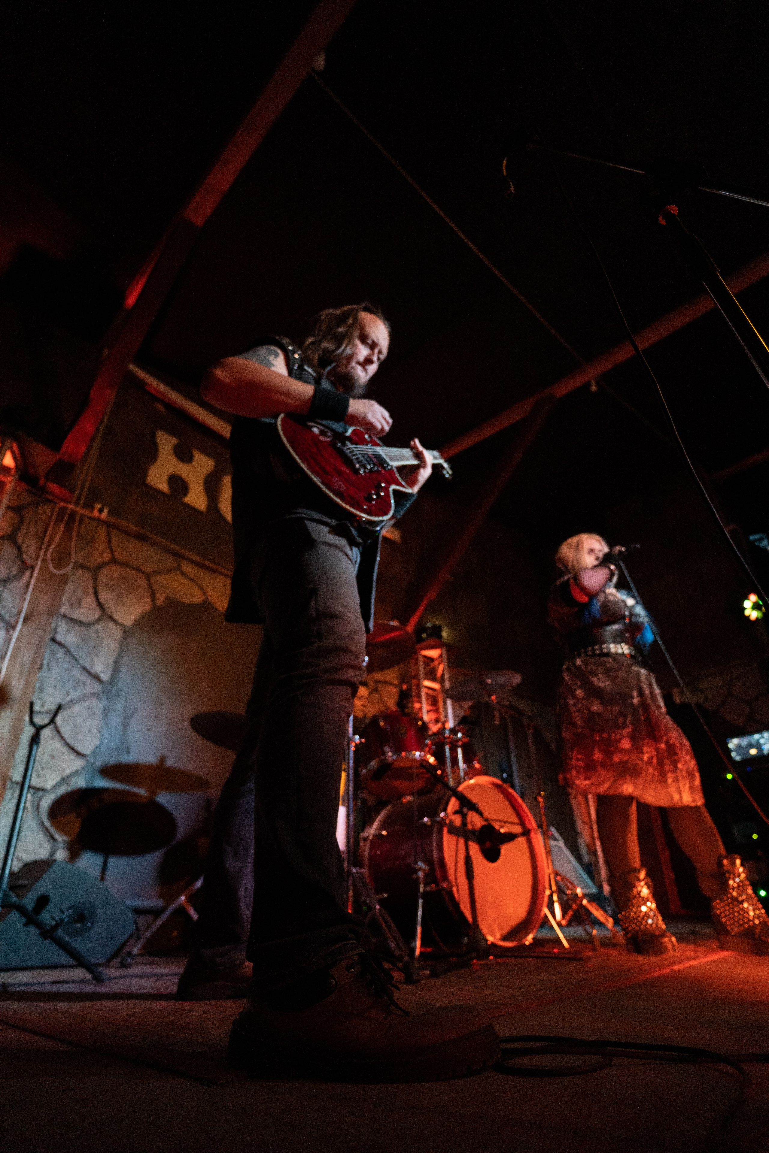 Ночь На Земле|Нора, Псков. Концертный и репортажный фотограф в Санкт-Петербурге Слава Пахомов