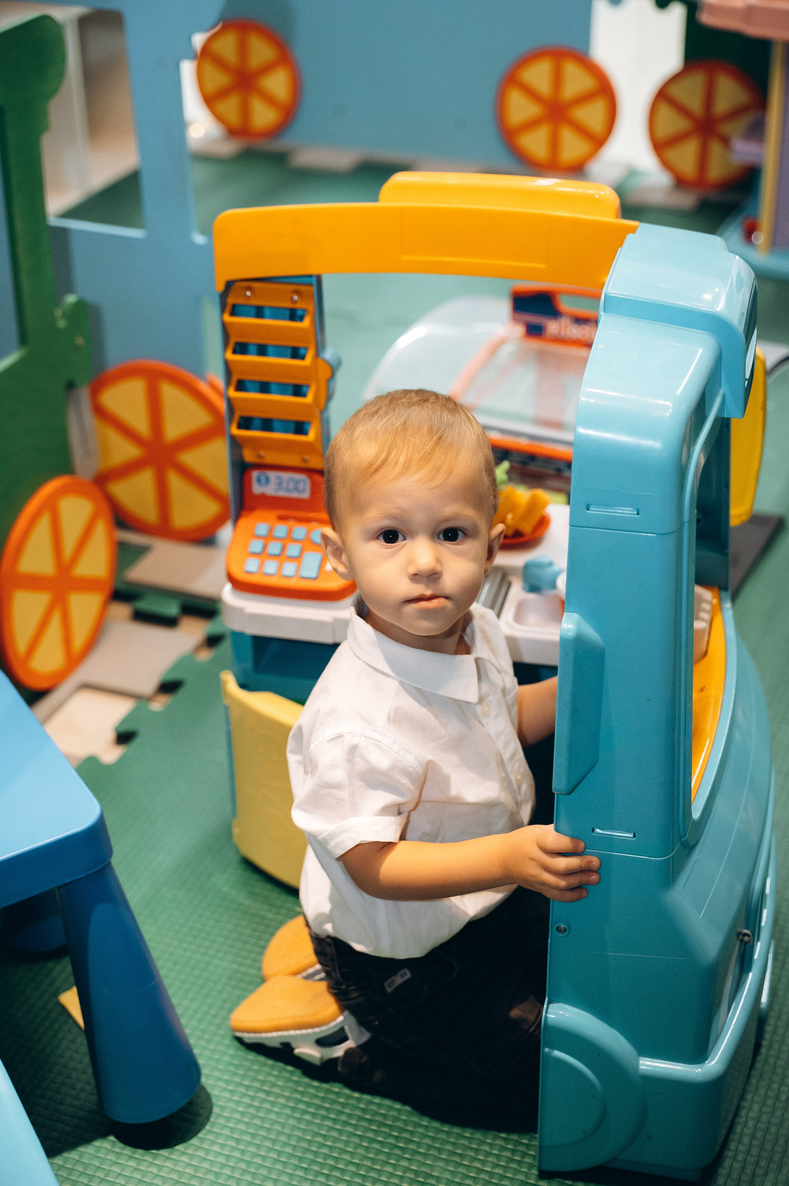 Анечке 2 года (MIA FAMILIA семейное кафе). Семейный фотограф в Минске Дарья Дреко