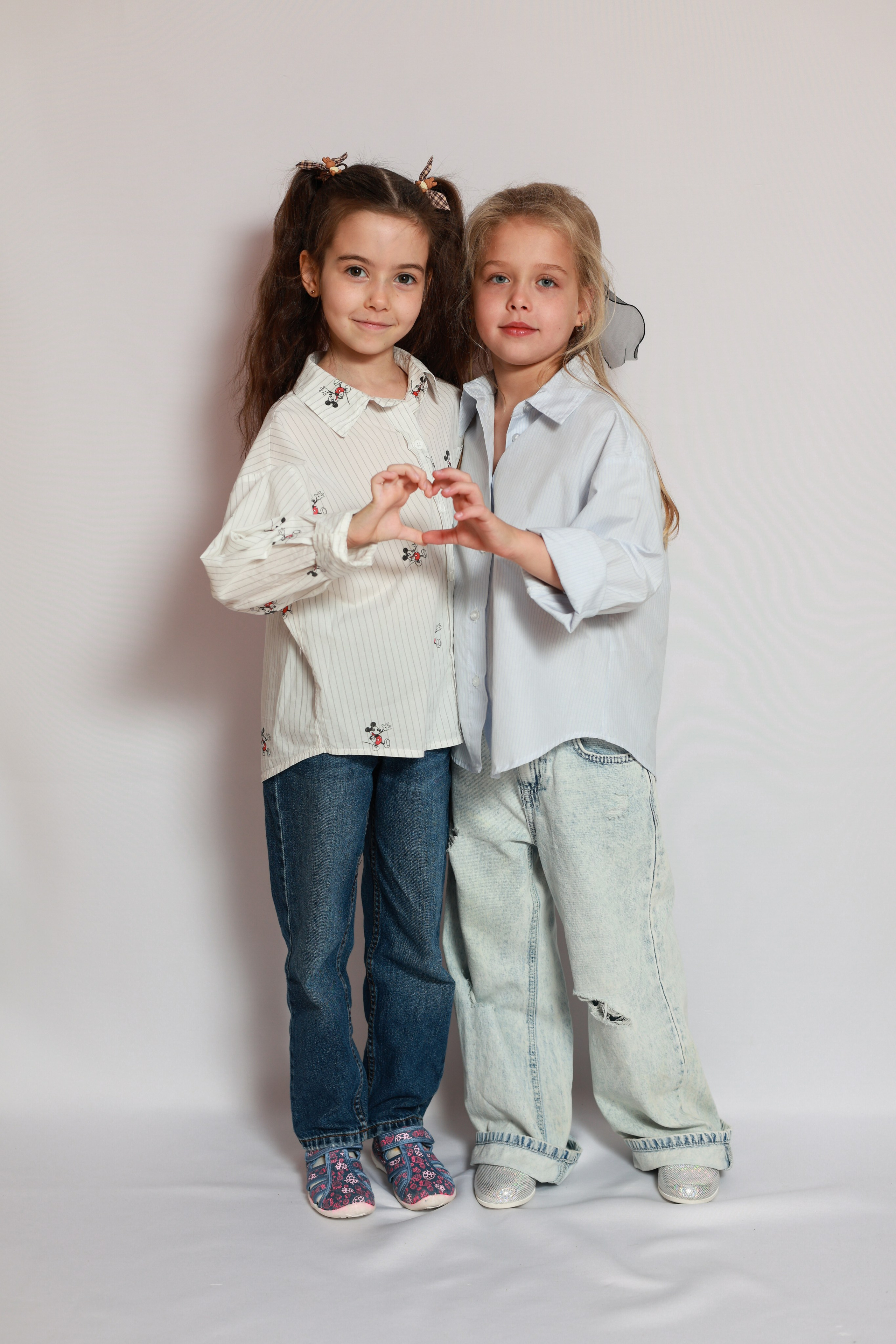 Выпускные съемки «Детский сад» Групповые фото. «ФотоЛерия» ФОТОГРАФ ВЫПУСКНЫЕ АЛЬБОМЫ