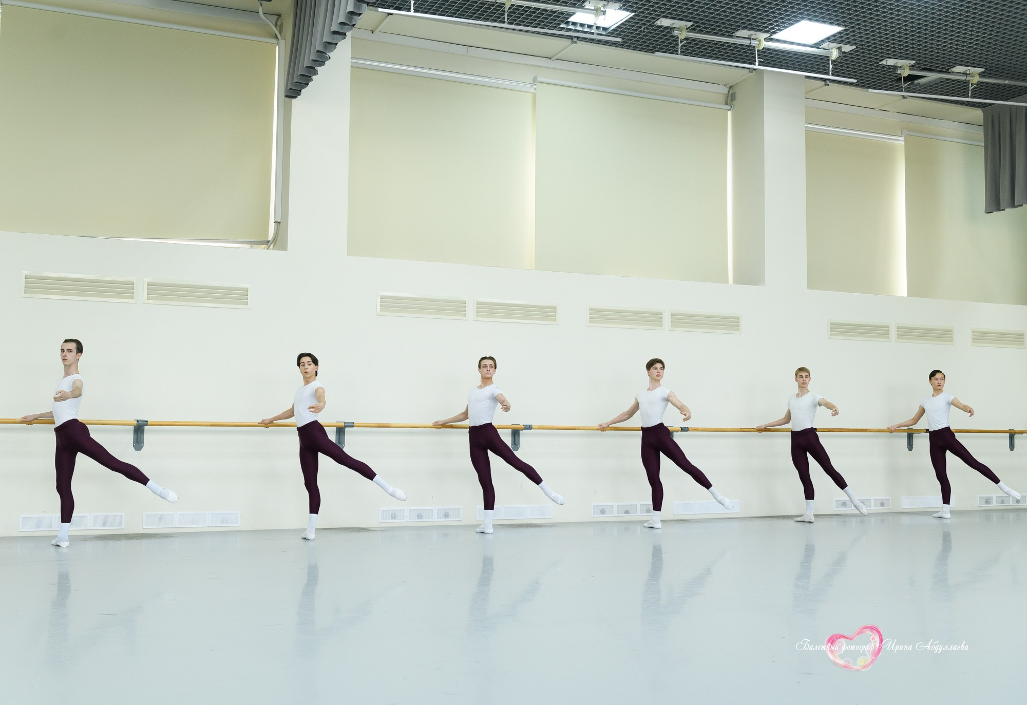 Госэкзамен выпускников МГХУ им. Лавровского — Мальчики — 2025 г