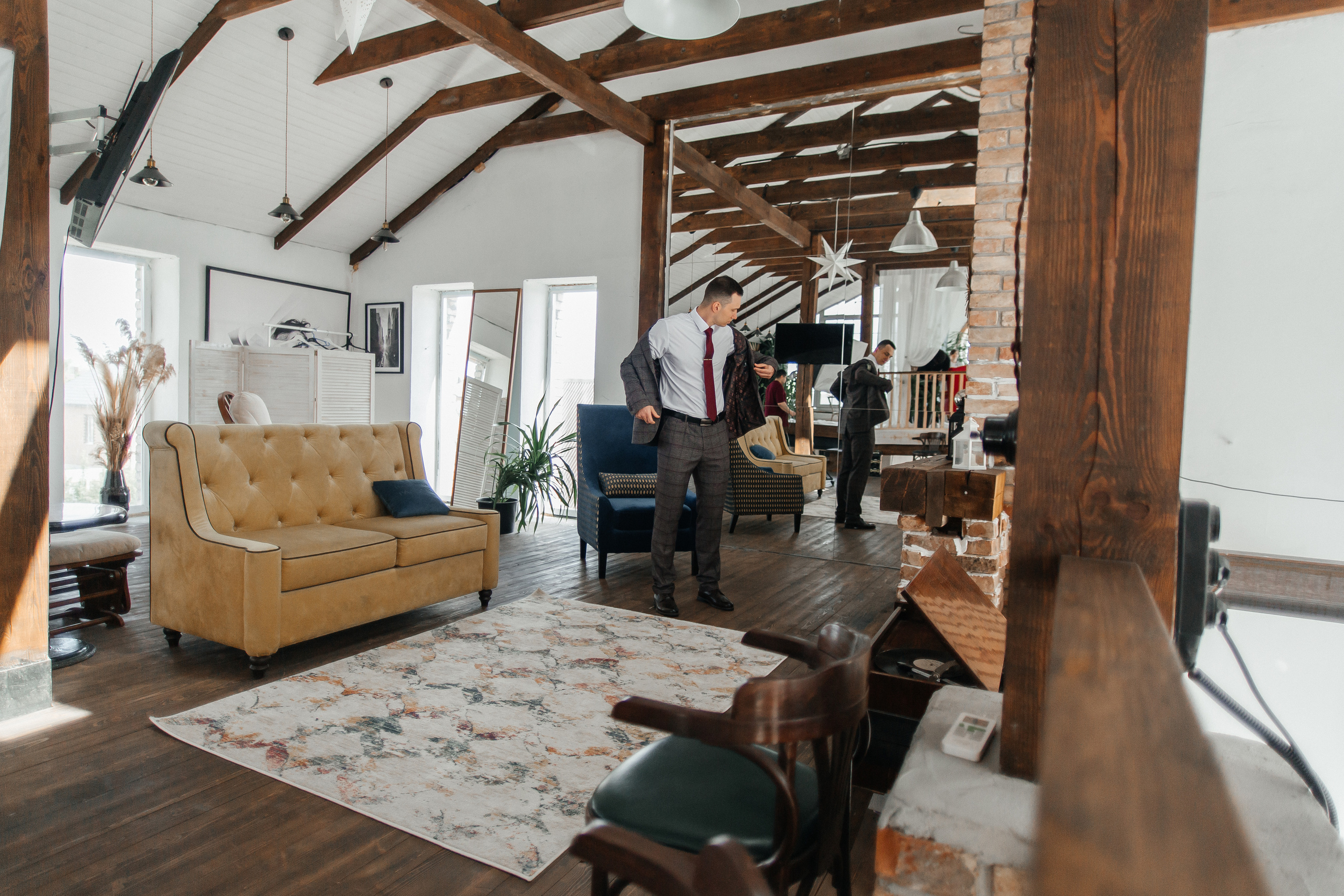 Фёдор и Джума — студия и банкет в «Хорошем месте». Свадебный фотограф в Оренбурге Илья Володьков