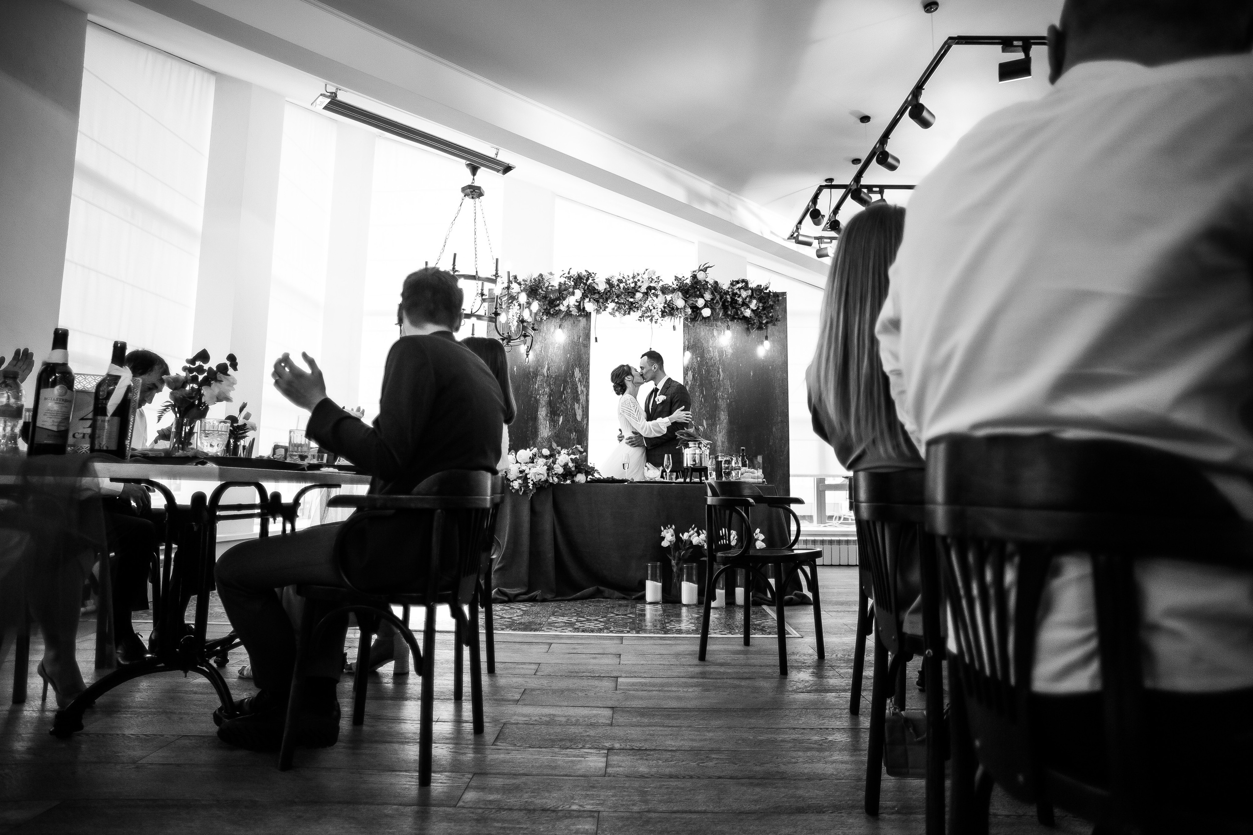 Фёдор и Джума — студия и банкет в «Хорошем месте». Свадебный фотограф в Оренбурге Илья Володьков