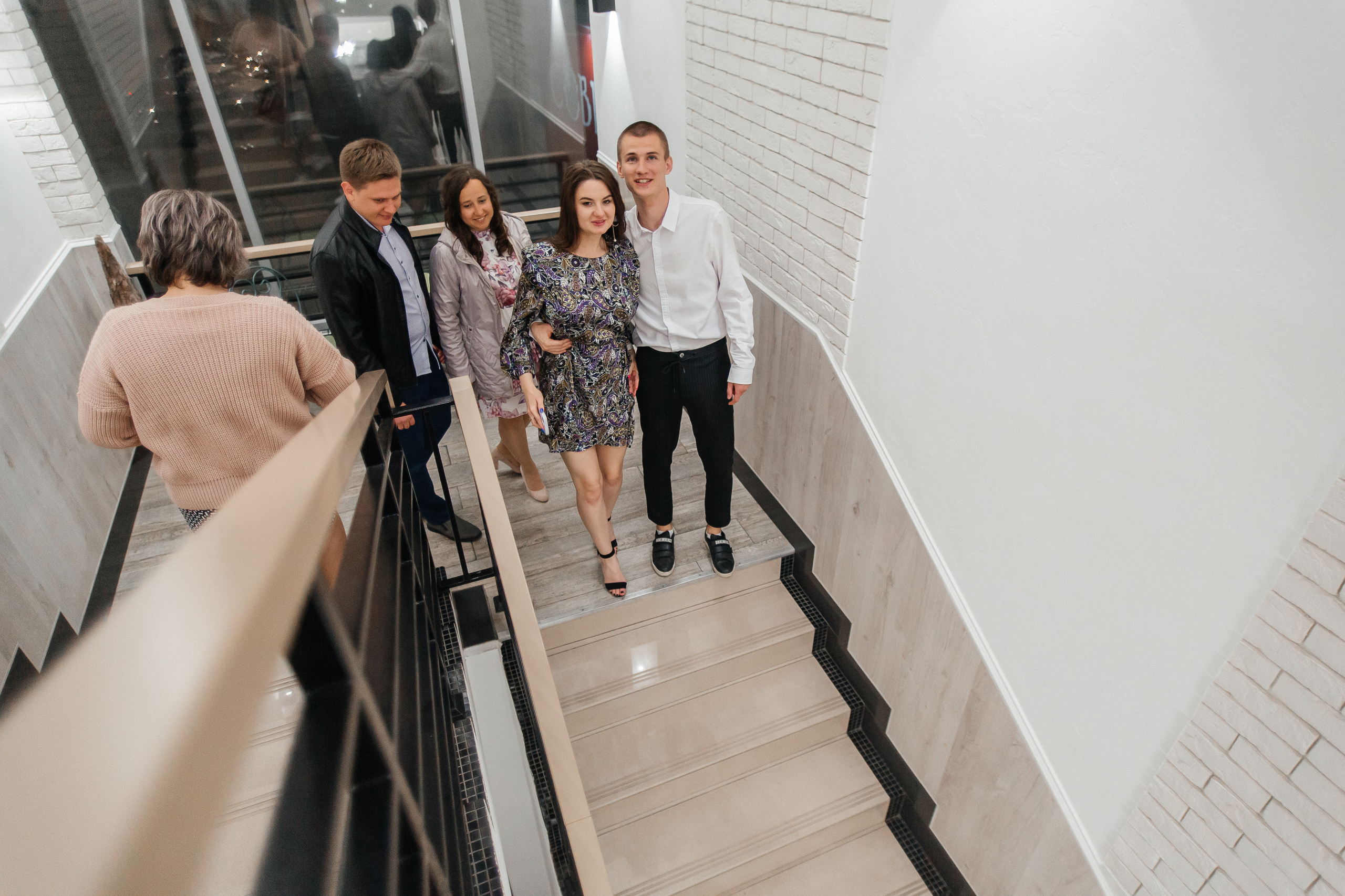 Фёдор и Джума — студия и банкет в «Хорошем месте». Свадебный фотограф в Оренбурге Илья Володьков