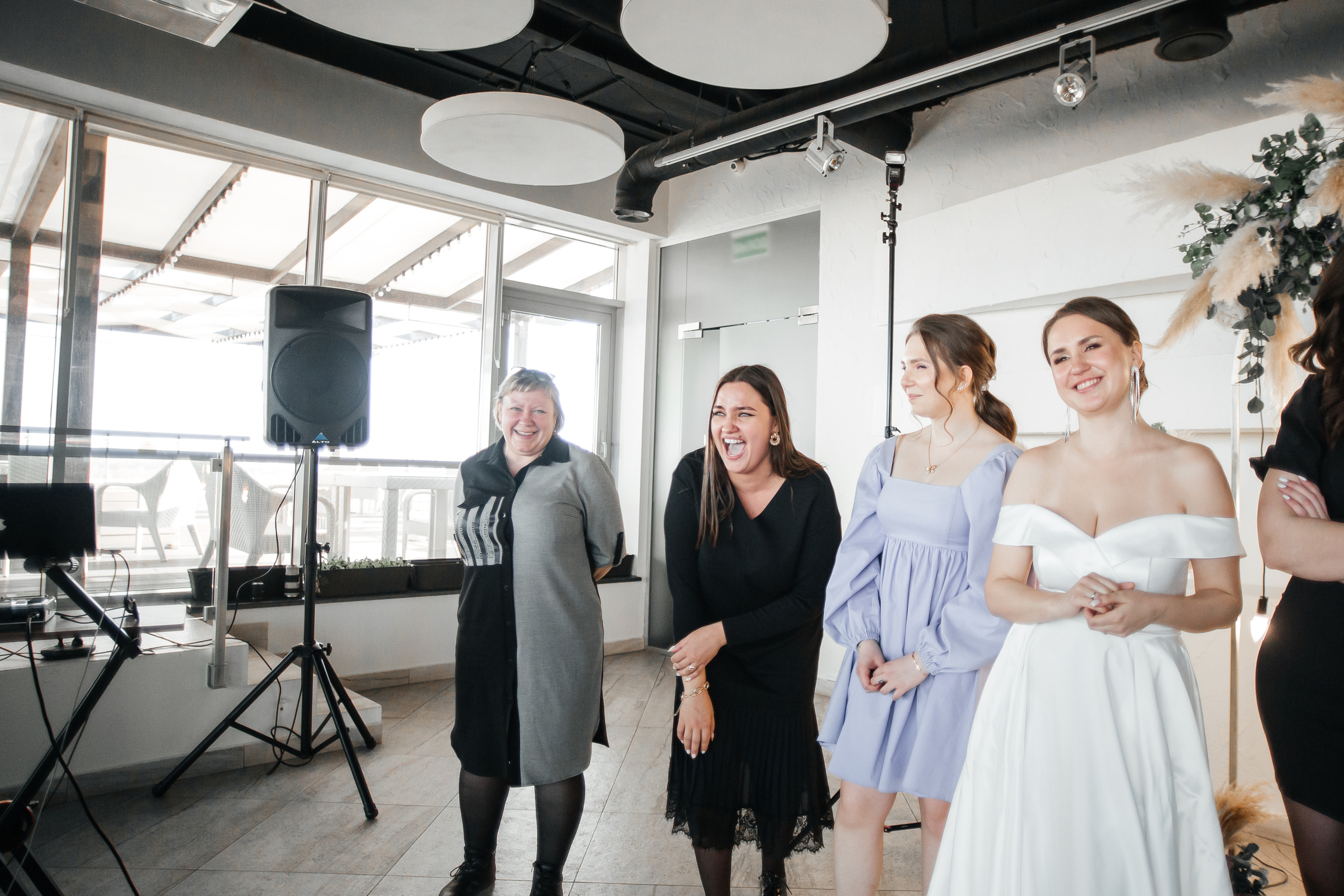 Дарья и Михаил — банкет в ресторане O2. Свадебный фотограф в Оренбурге Илья Володьков