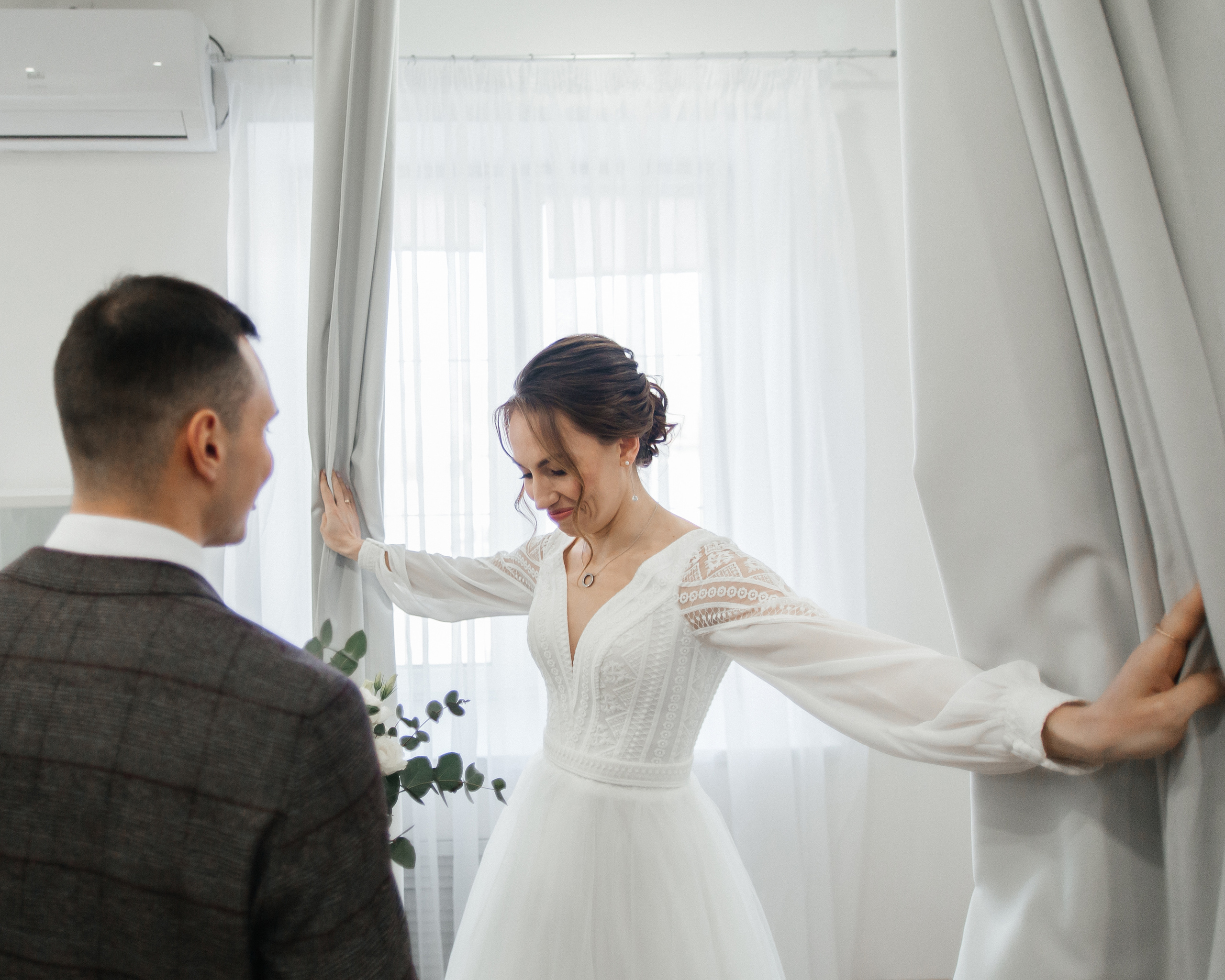 Фёдор и Джума — студия и банкет в «Хорошем месте». Свадебный фотограф в Оренбурге Илья Володьков