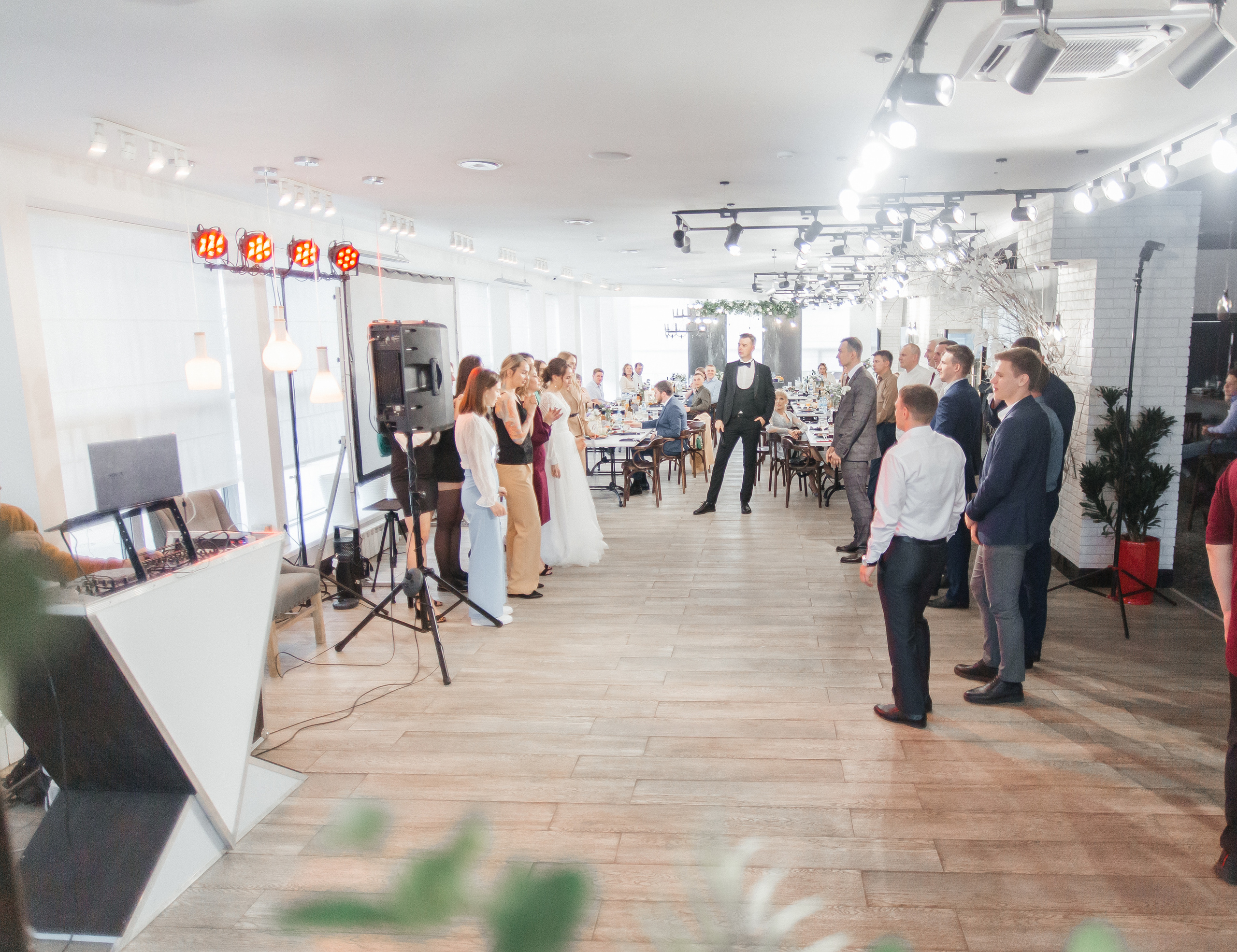 Фёдор и Джума — студия и банкет в «Хорошем месте». Свадебный фотограф в Оренбурге Илья Володьков