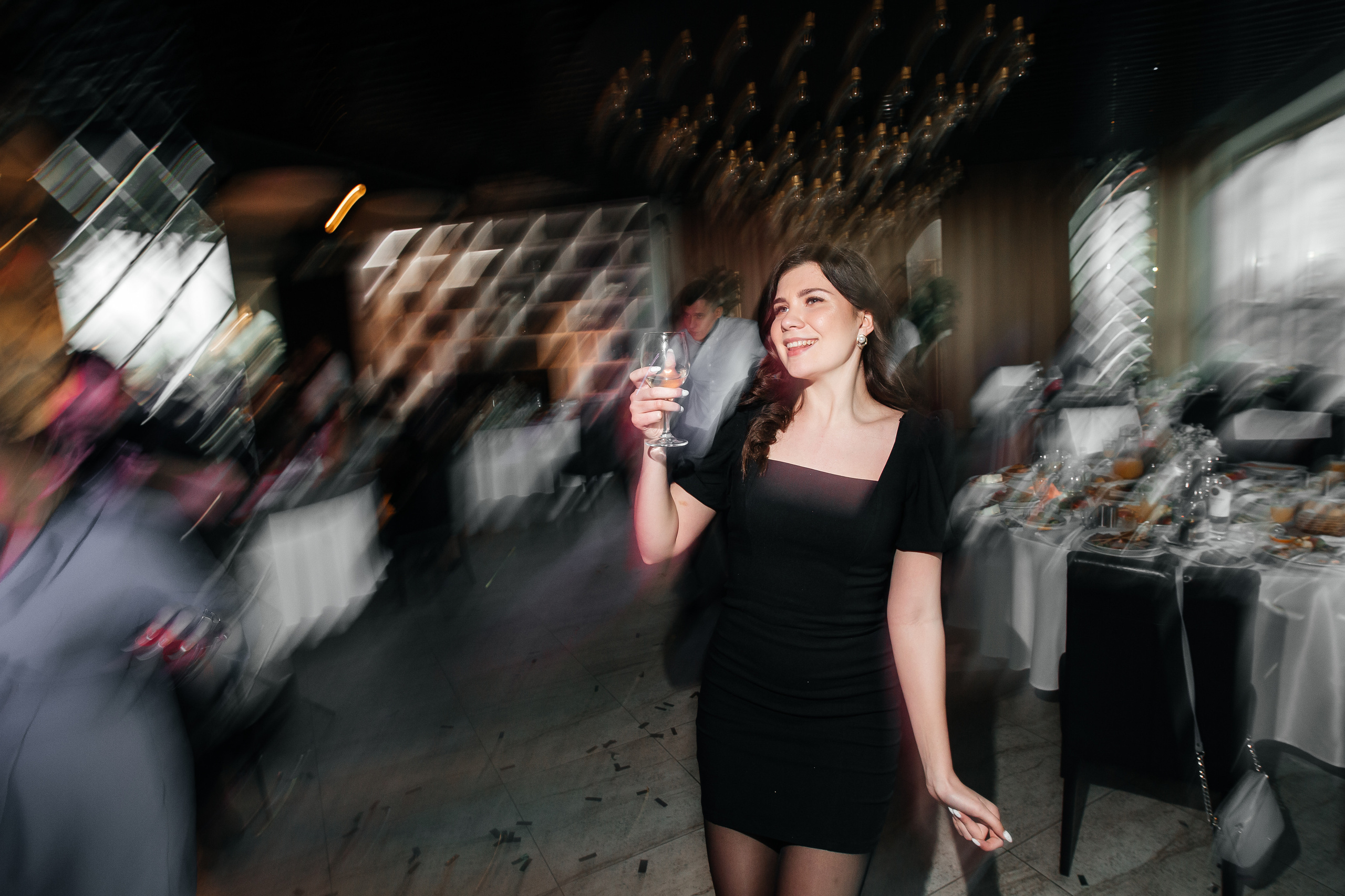 Дарья и Михаил — банкет в ресторане O2. Свадебный фотограф в Оренбурге Илья Володьков