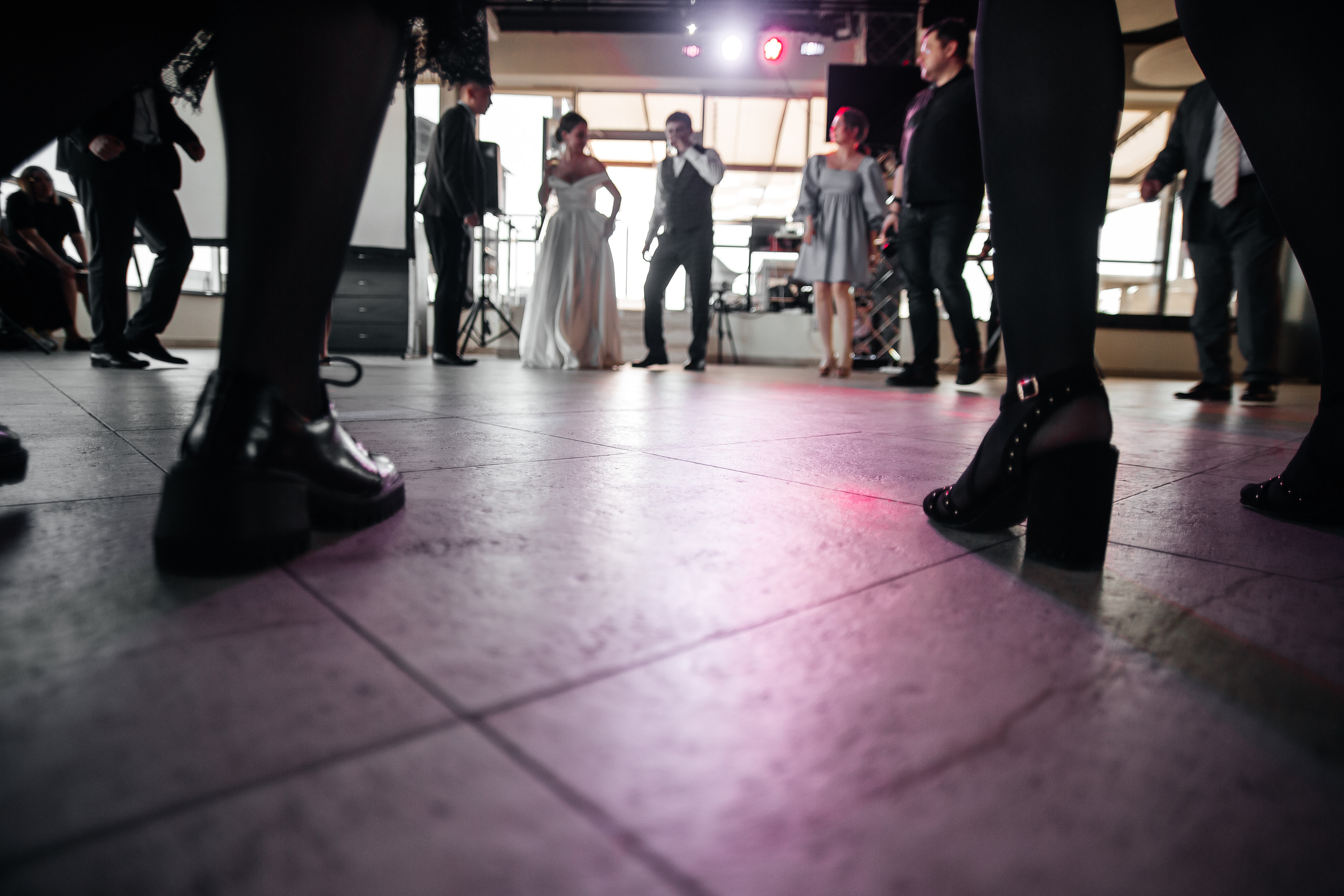 Дарья и Михаил — банкет в ресторане O2. Свадебный фотограф в Оренбурге Илья Володьков