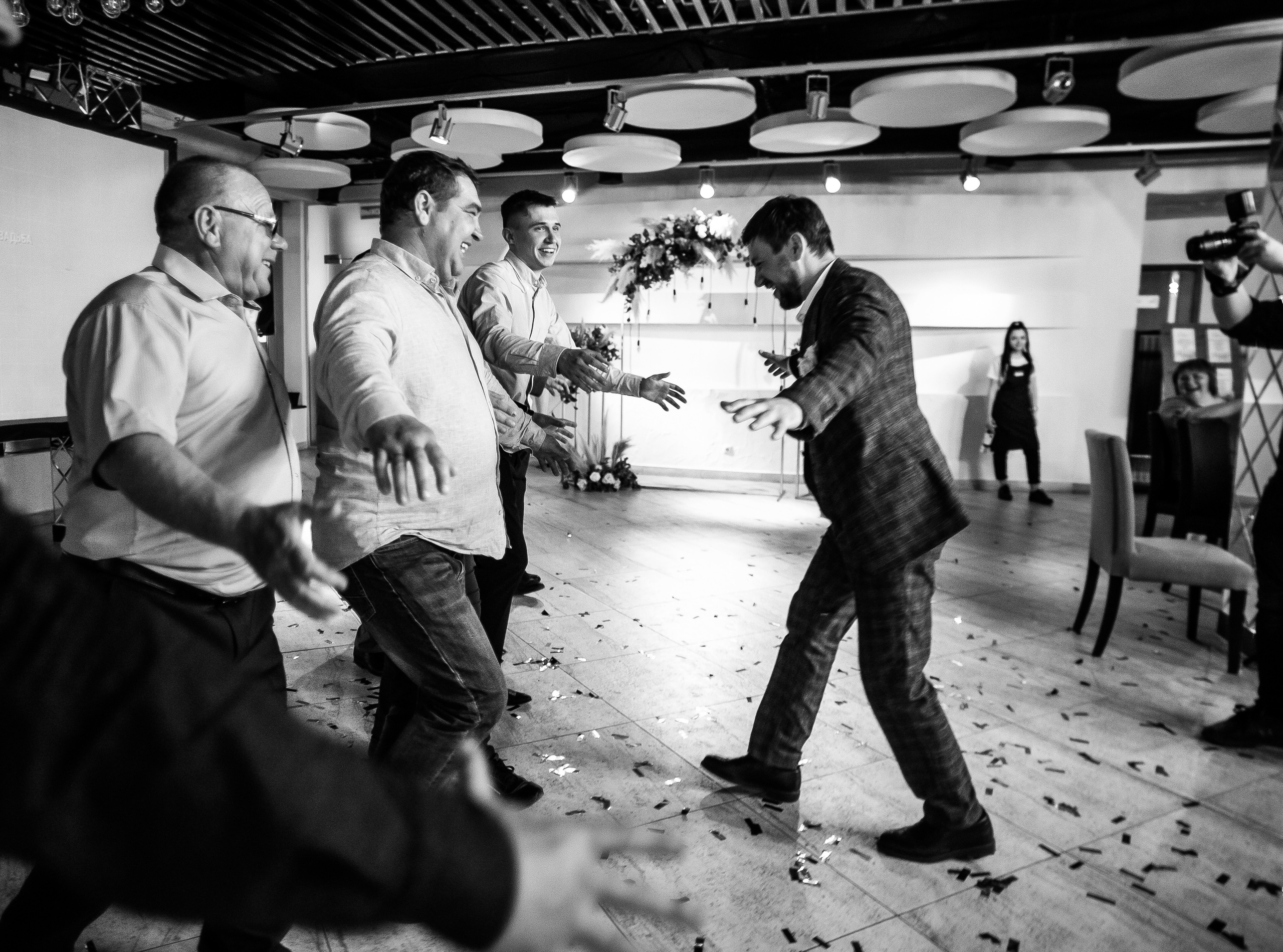 Дарья и Михаил — банкет в ресторане O2. Свадебный фотограф в Оренбурге Илья Володьков