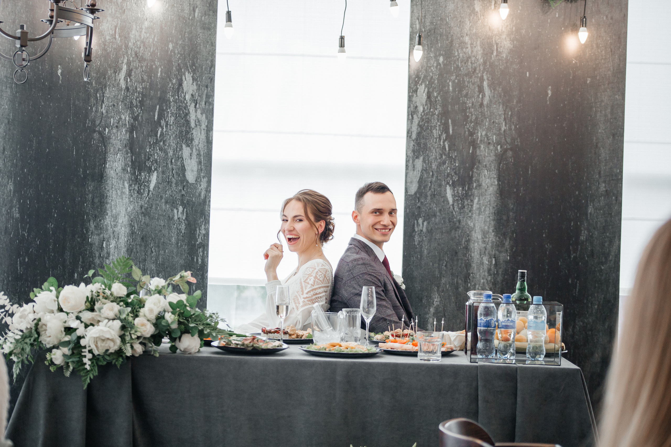 Фёдор и Джума — студия и банкет в «Хорошем месте». Свадебный фотограф в Оренбурге Илья Володьков