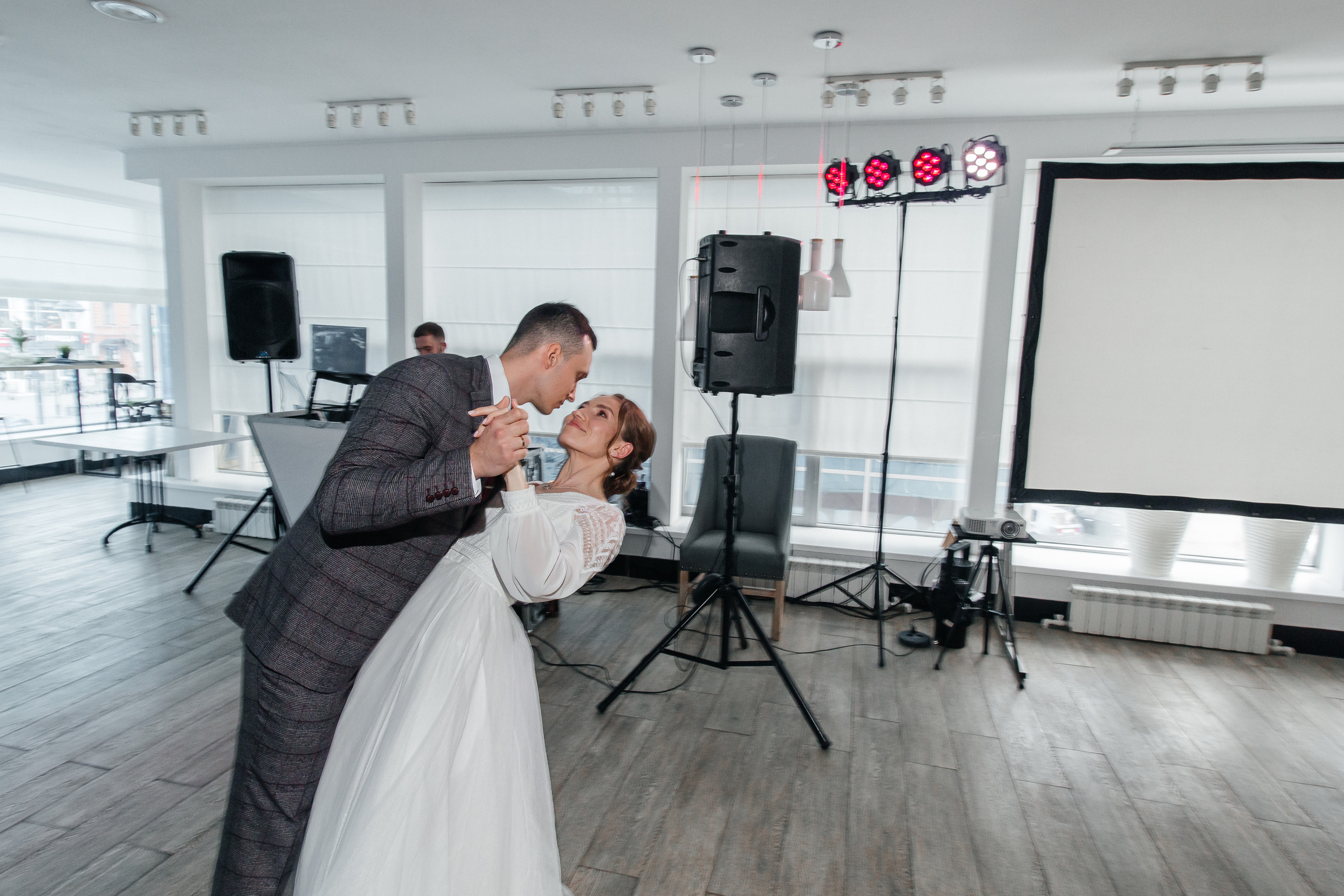 Фёдор и Джума — студия и банкет в «Хорошем месте». Свадебный фотограф в Оренбурге Илья Володьков