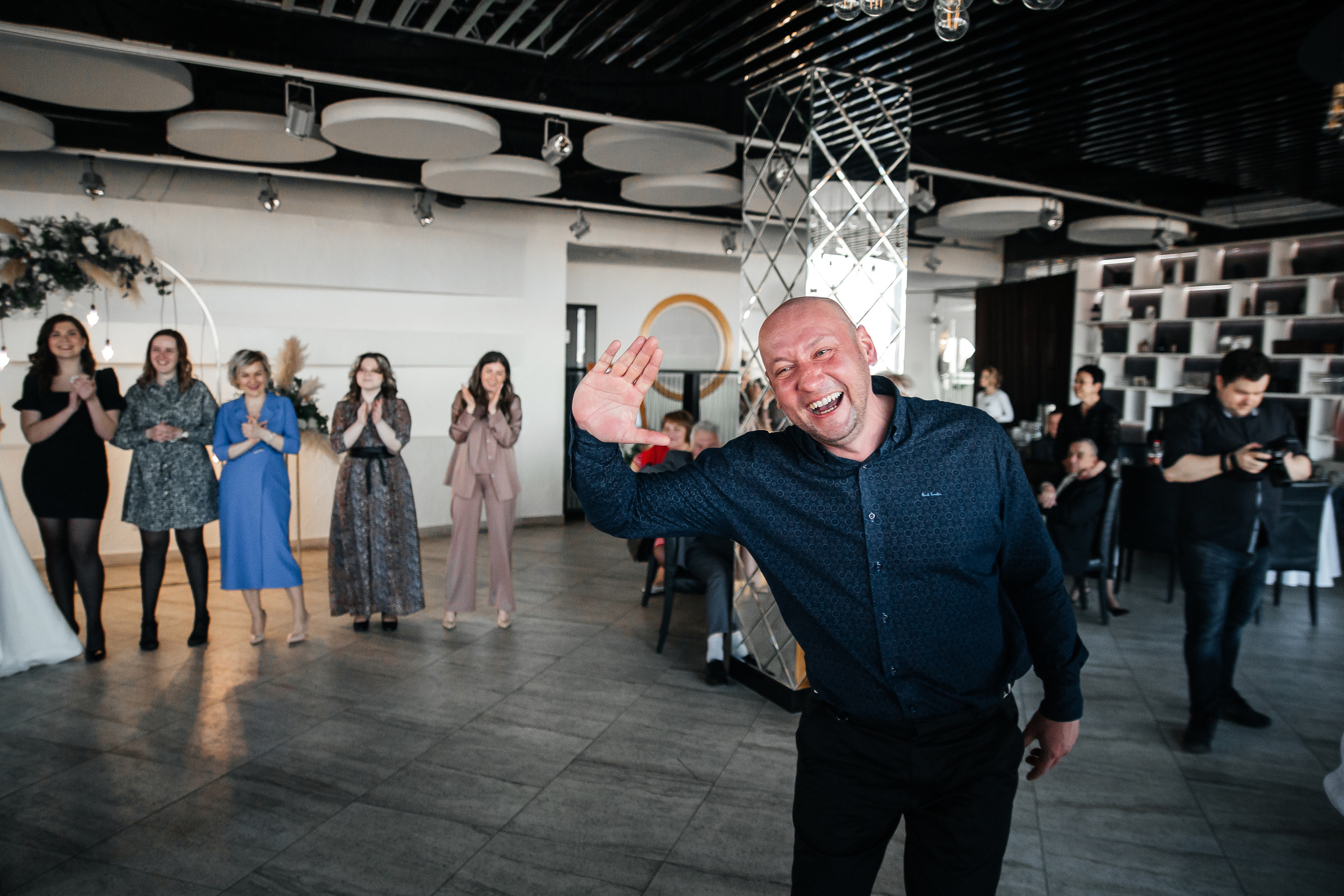 Дарья и Михаил — банкет в ресторане O2. Свадебный фотограф в Оренбурге Илья Володьков