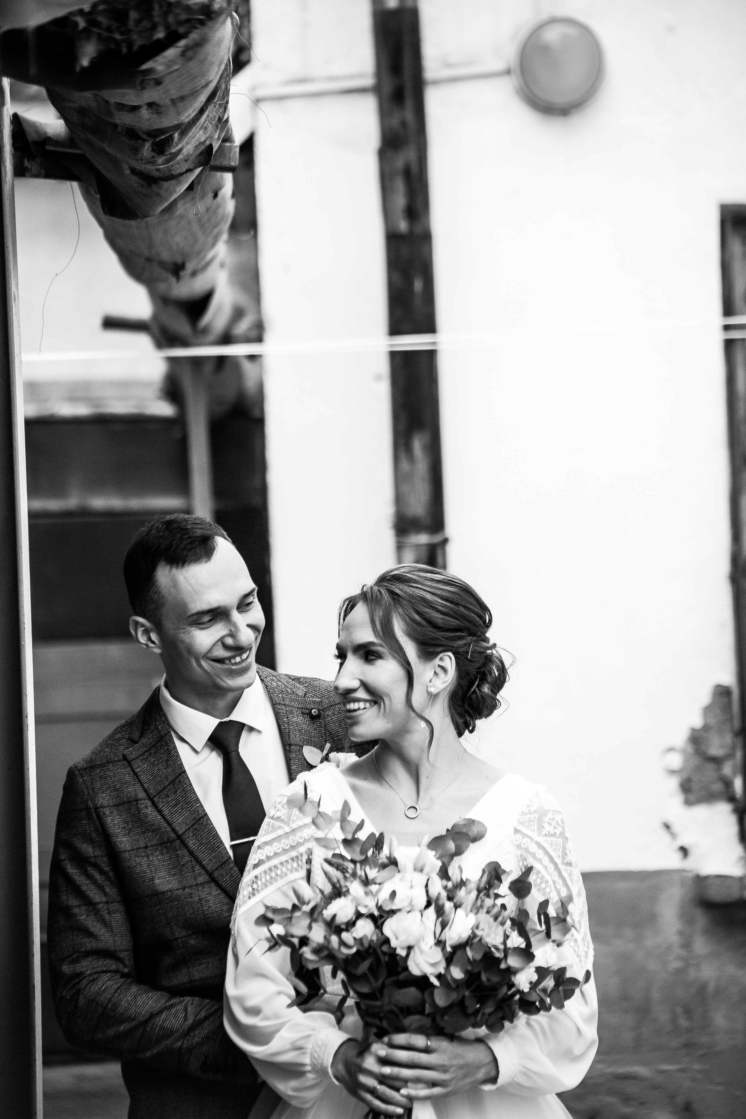 Фёдор и Джума — студия и банкет в «Хорошем месте». Свадебный фотограф в Оренбурге Илья Володьков