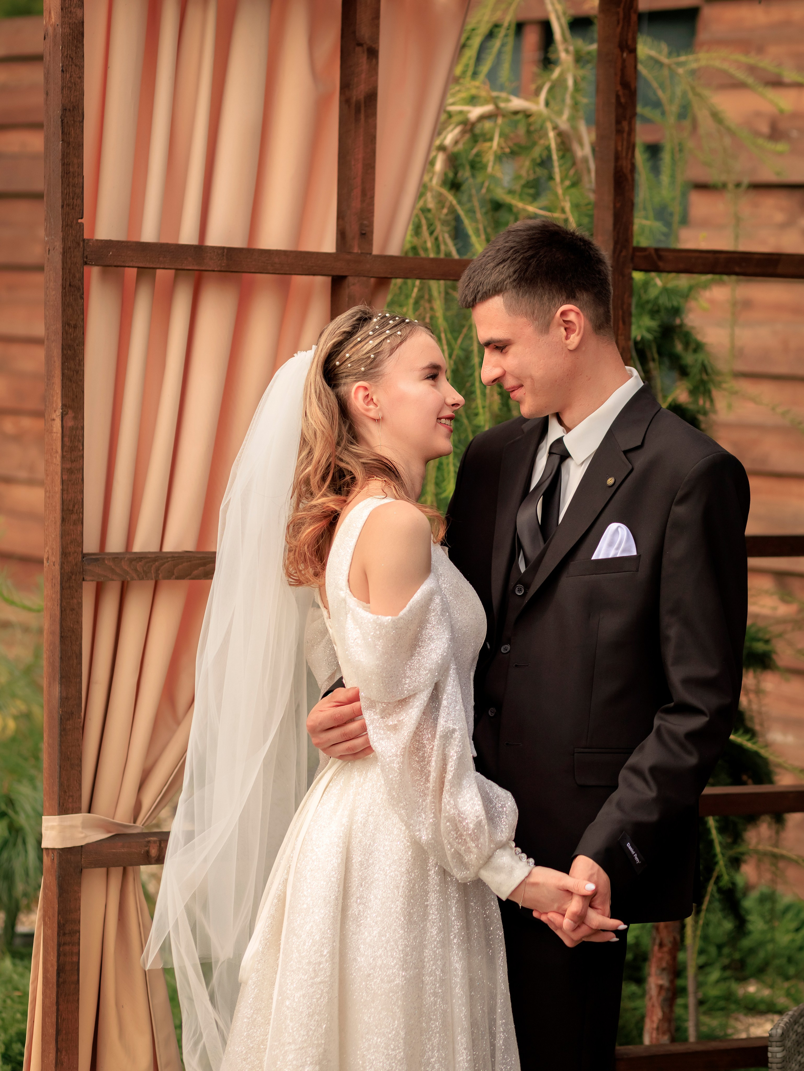 Свадебные истории. Фотографирую в парке-заповеднике «Купидон»