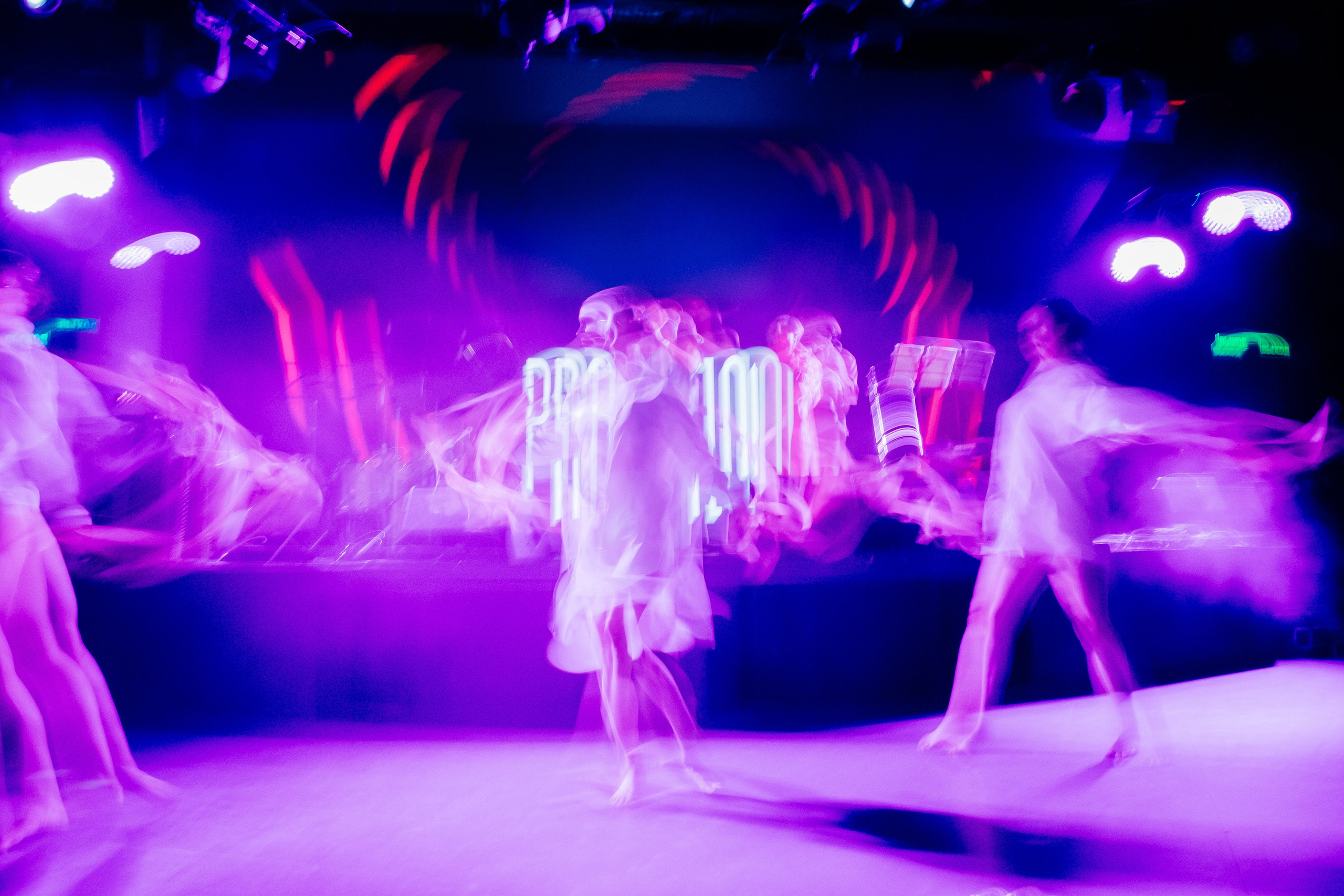 PRОГОЛОС ЕЛЬЦИН ЦЕНТР. Репортажный и портретный фотограф в Екатеринбурге Гизатуллин Марат