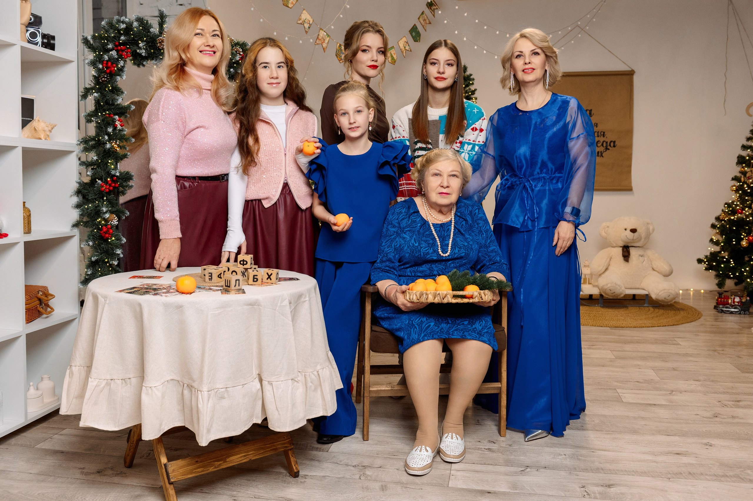 Семья Александриных и Аржанниковых 2025. Семейный, свадебный, школьный фотограф в Железногорске Целуев Андрей