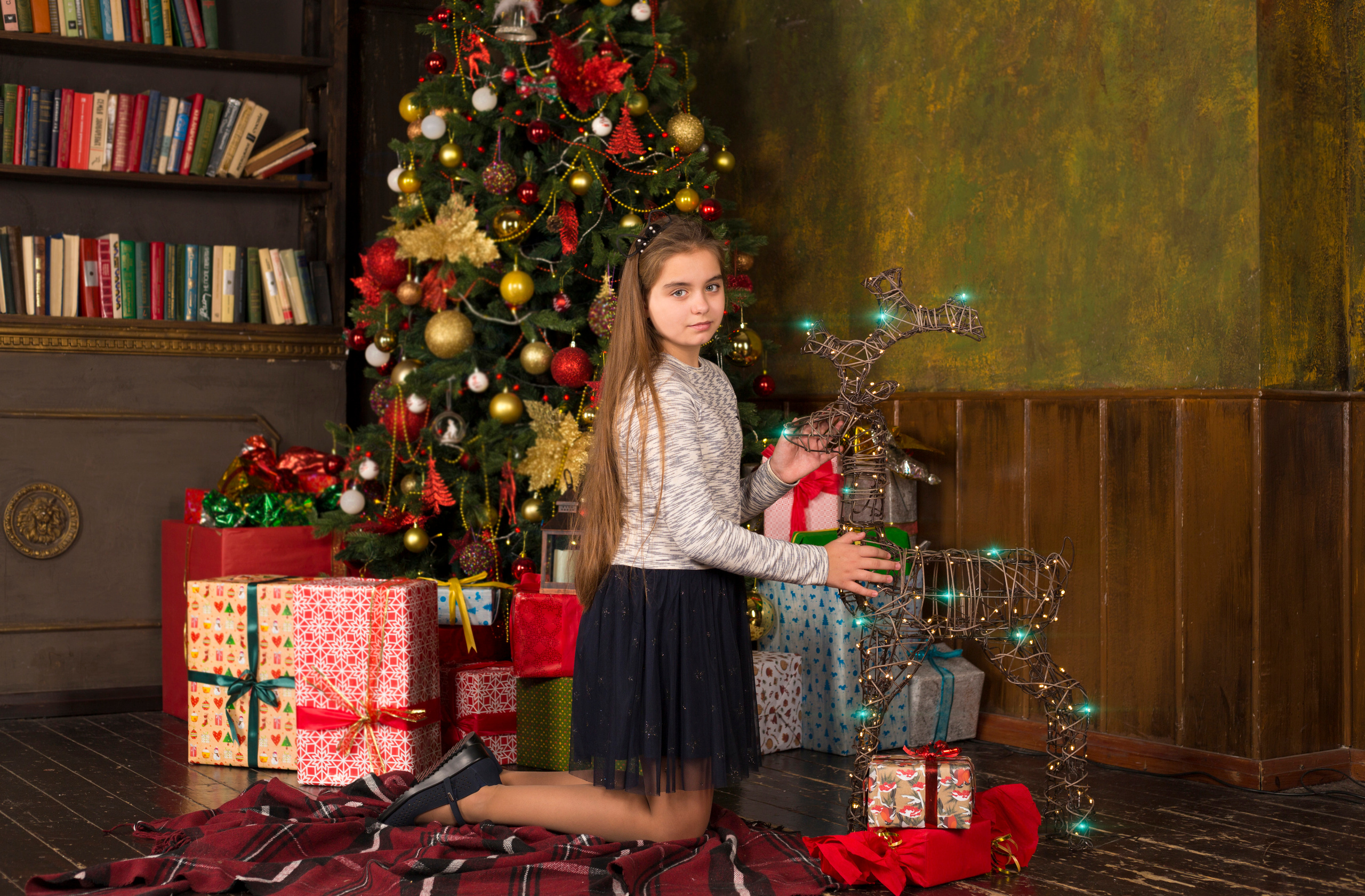 Студийная фотосессия ребенка в новый год