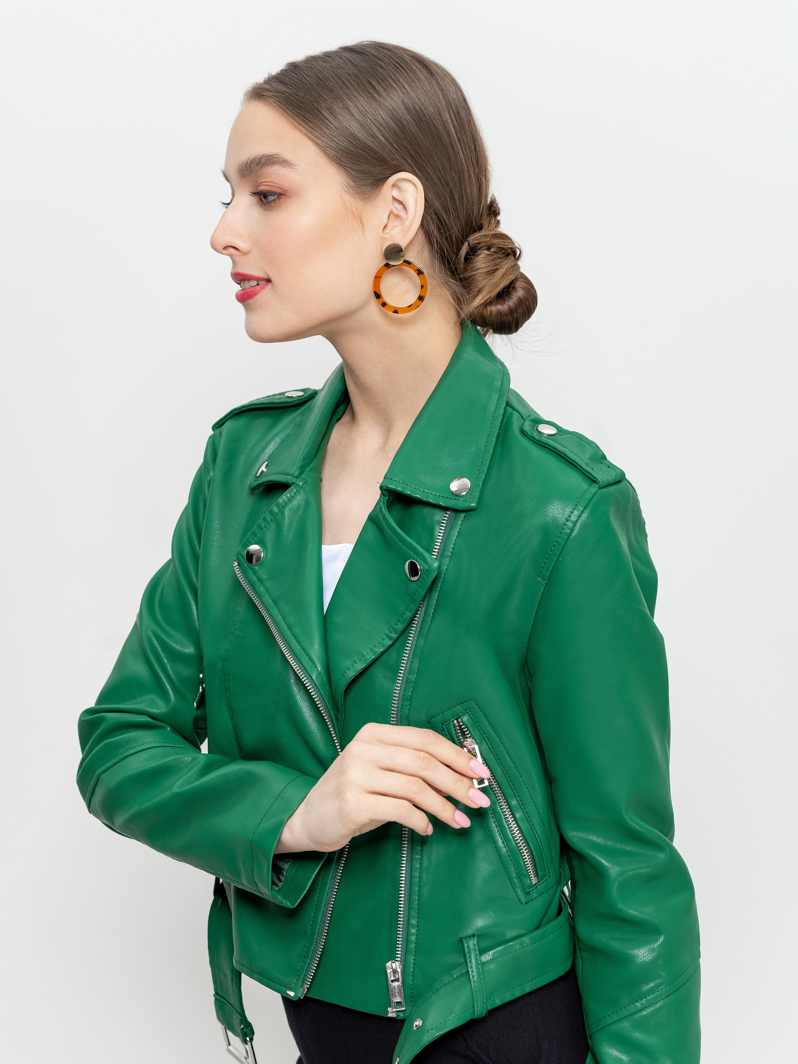 Женская одежда. Студия рекламной и предметной съемки товаров WELKO Studio