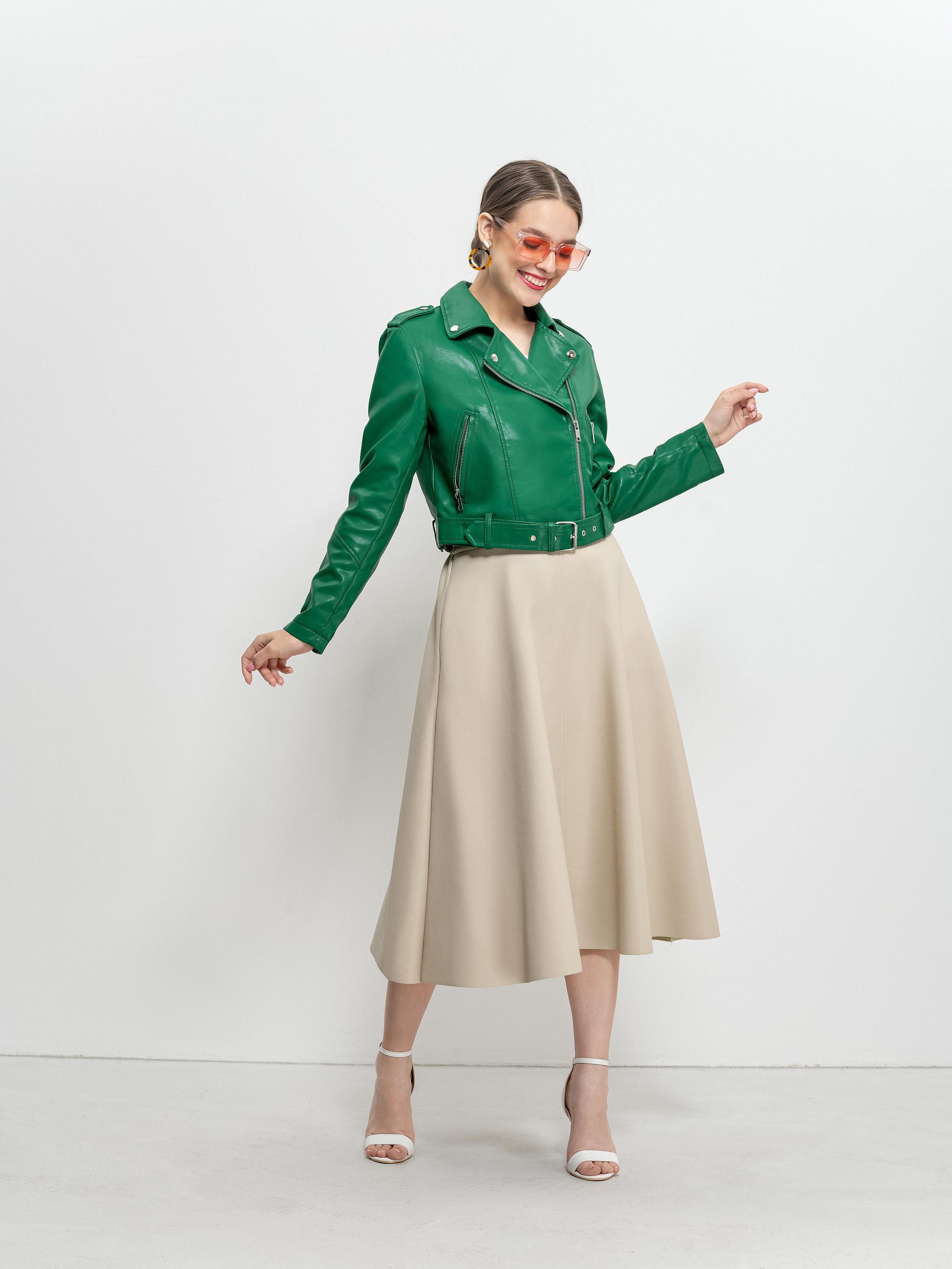 Женская одежда. Студия рекламной и предметной съемки товаров WELKO Studio