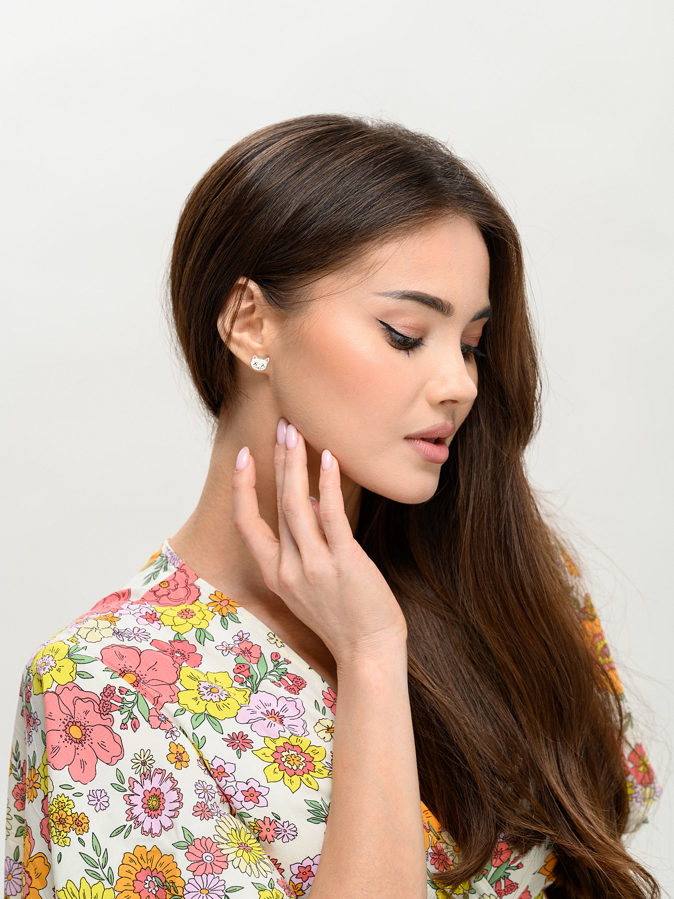 Ювелирные украшения и бижутерия. Студия рекламной и предметной съемки товаров WELKO Studio