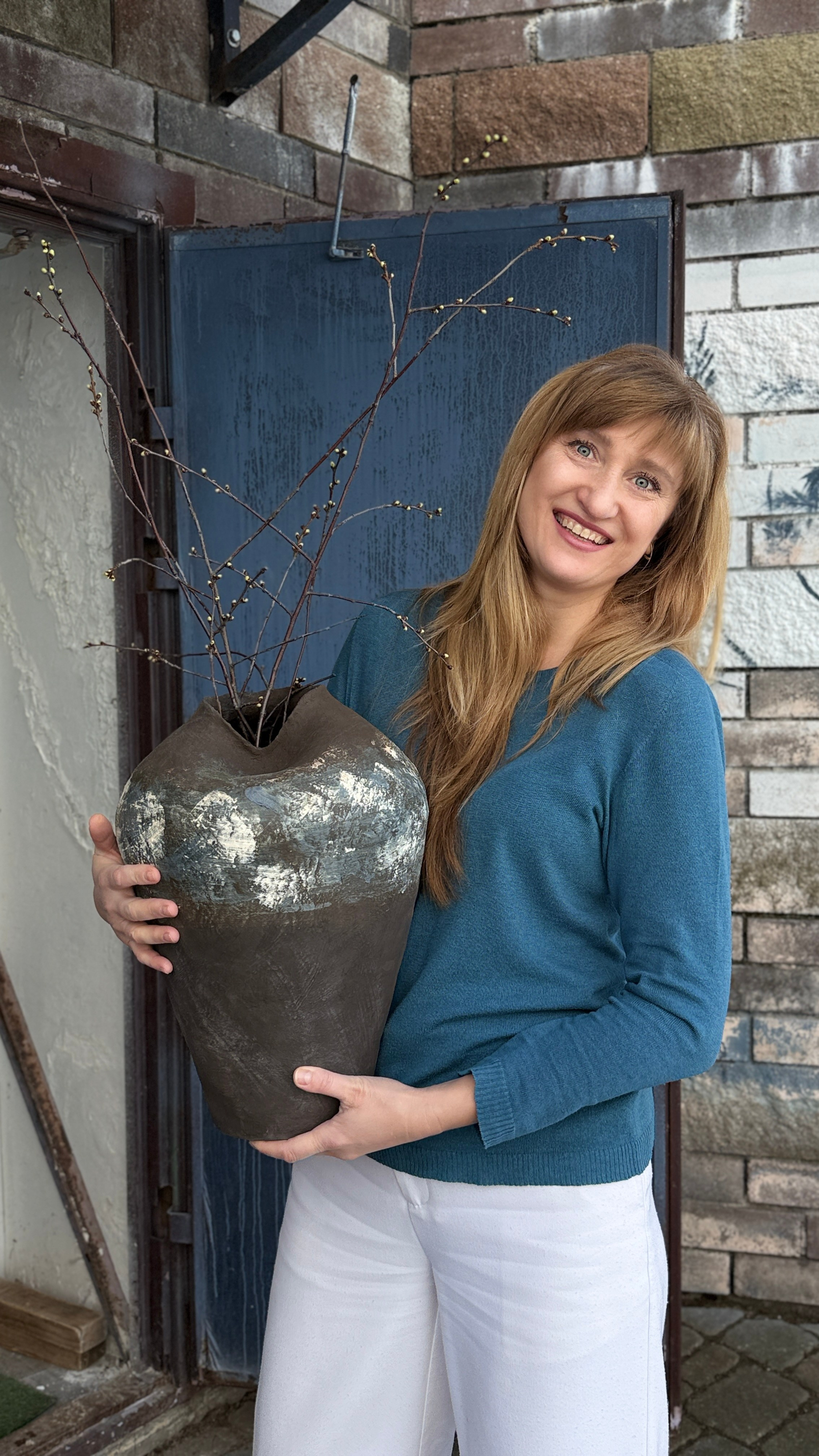 Ваза «Земля и небо». Арт-керамика Катерины Жизневской