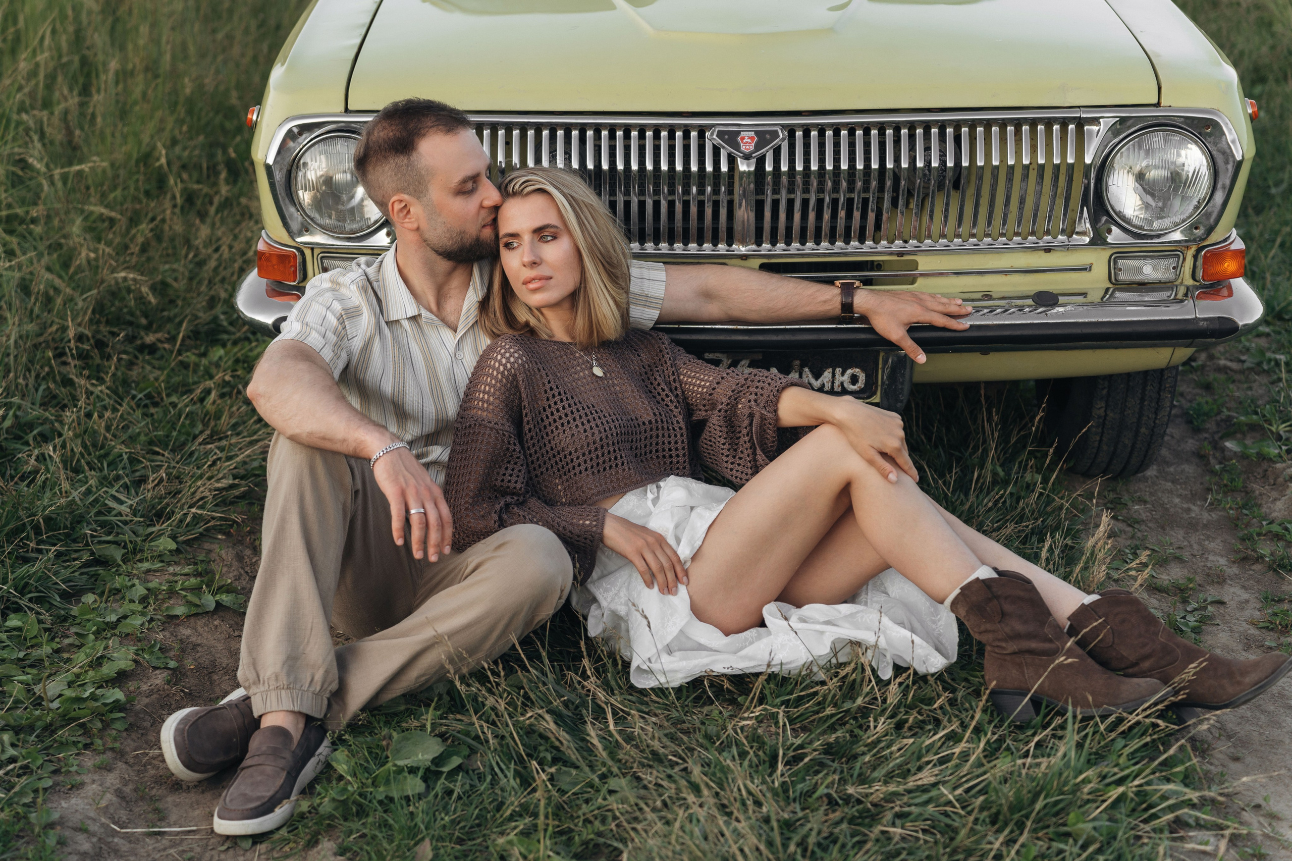 На машине загород. Ваш фотограф Вика Артемова