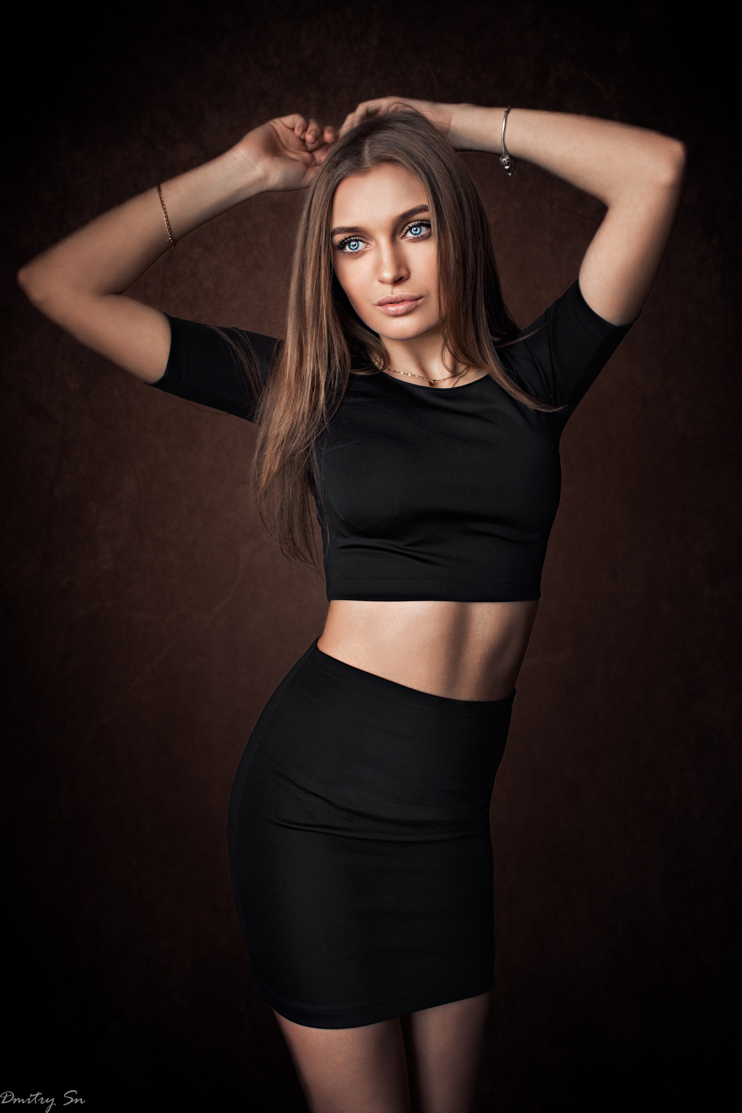 Фотосет с Аней у окна для «себя»