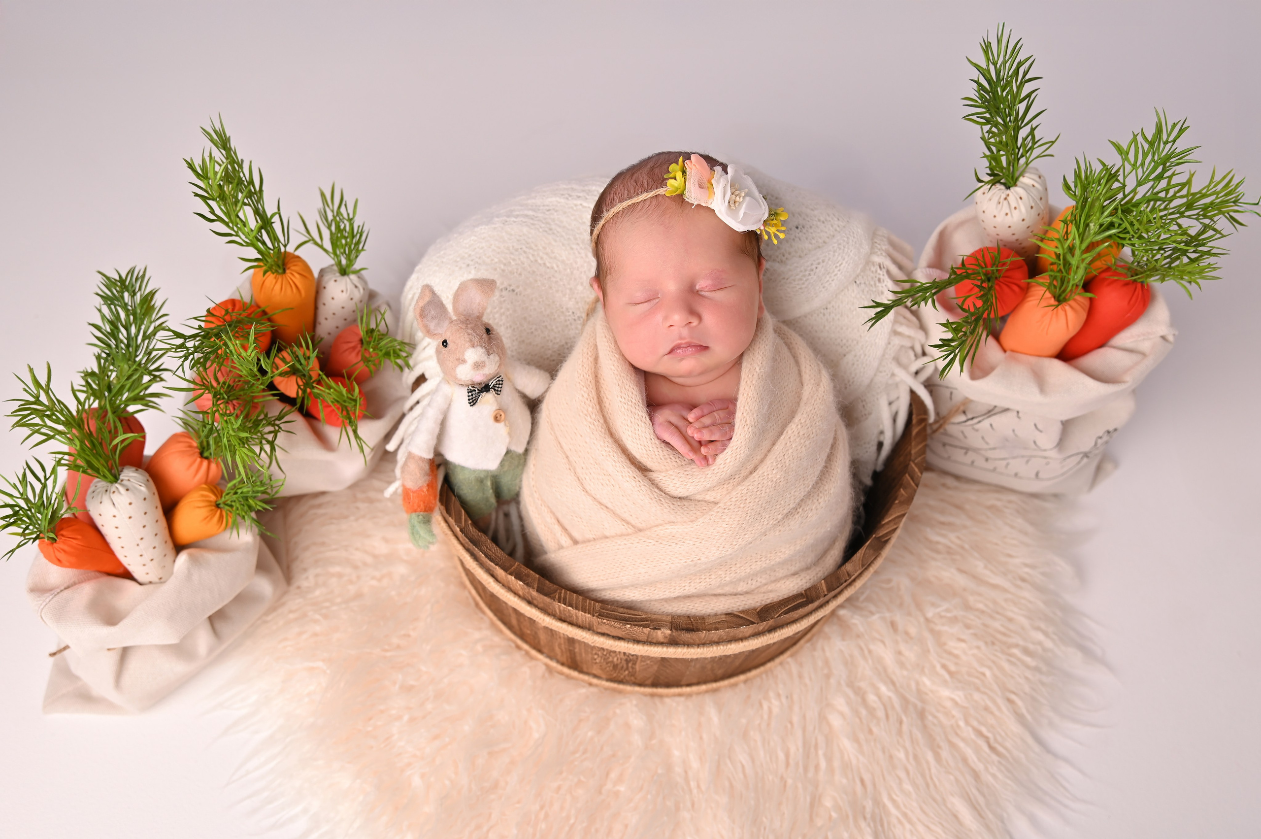 Эсмира 13 дней ньюборн. Фотограф Новорожденных и семейный Элла Огай г. Сатпаев