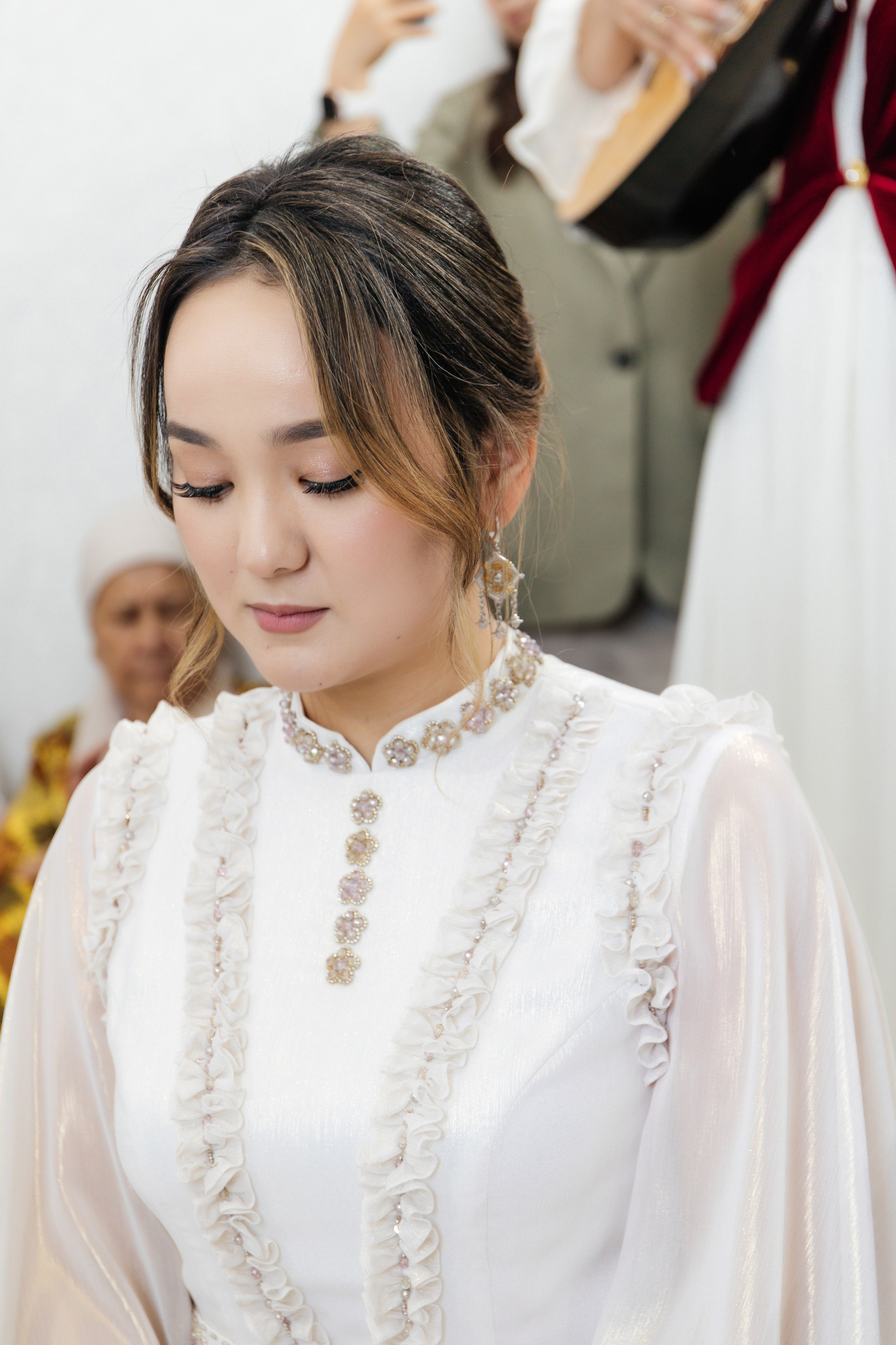 Moldir — syrğa salu. Wedding and Love story Photographer